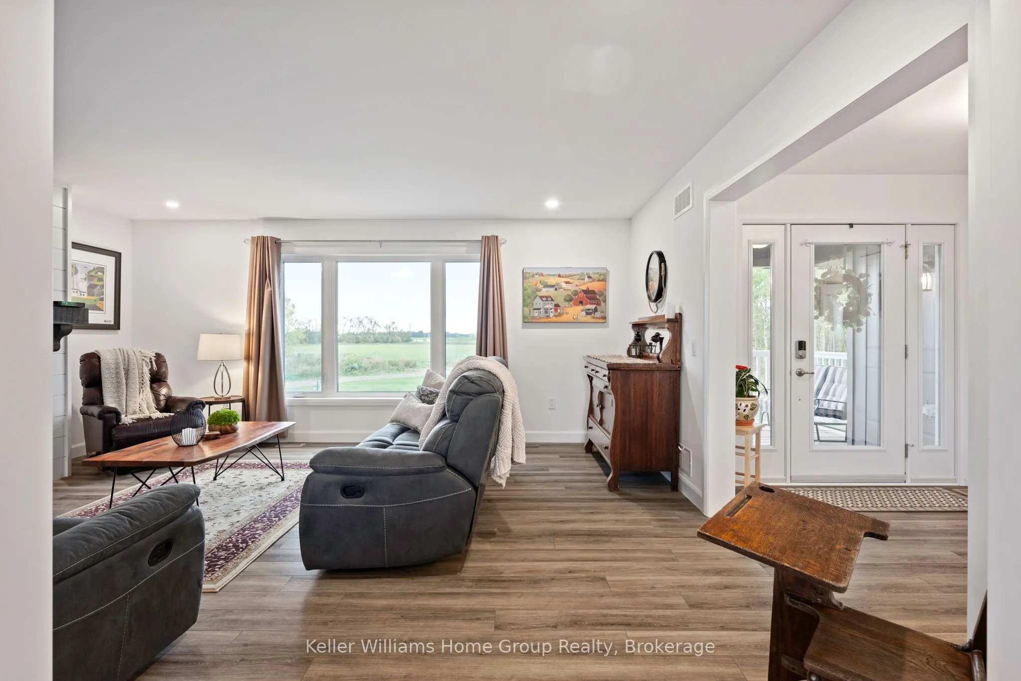 244274 5 Sideroad