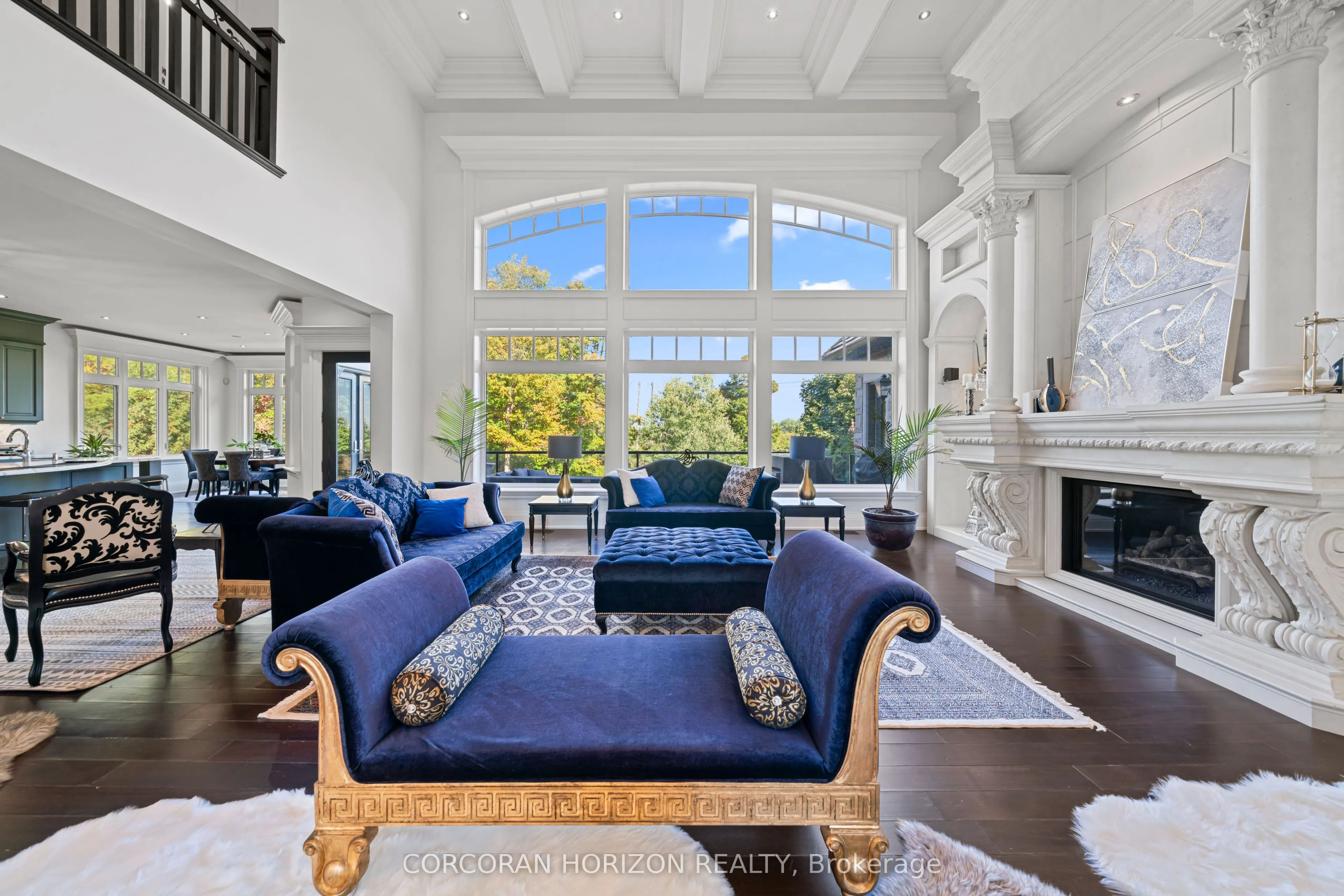 546 Woolwich Place