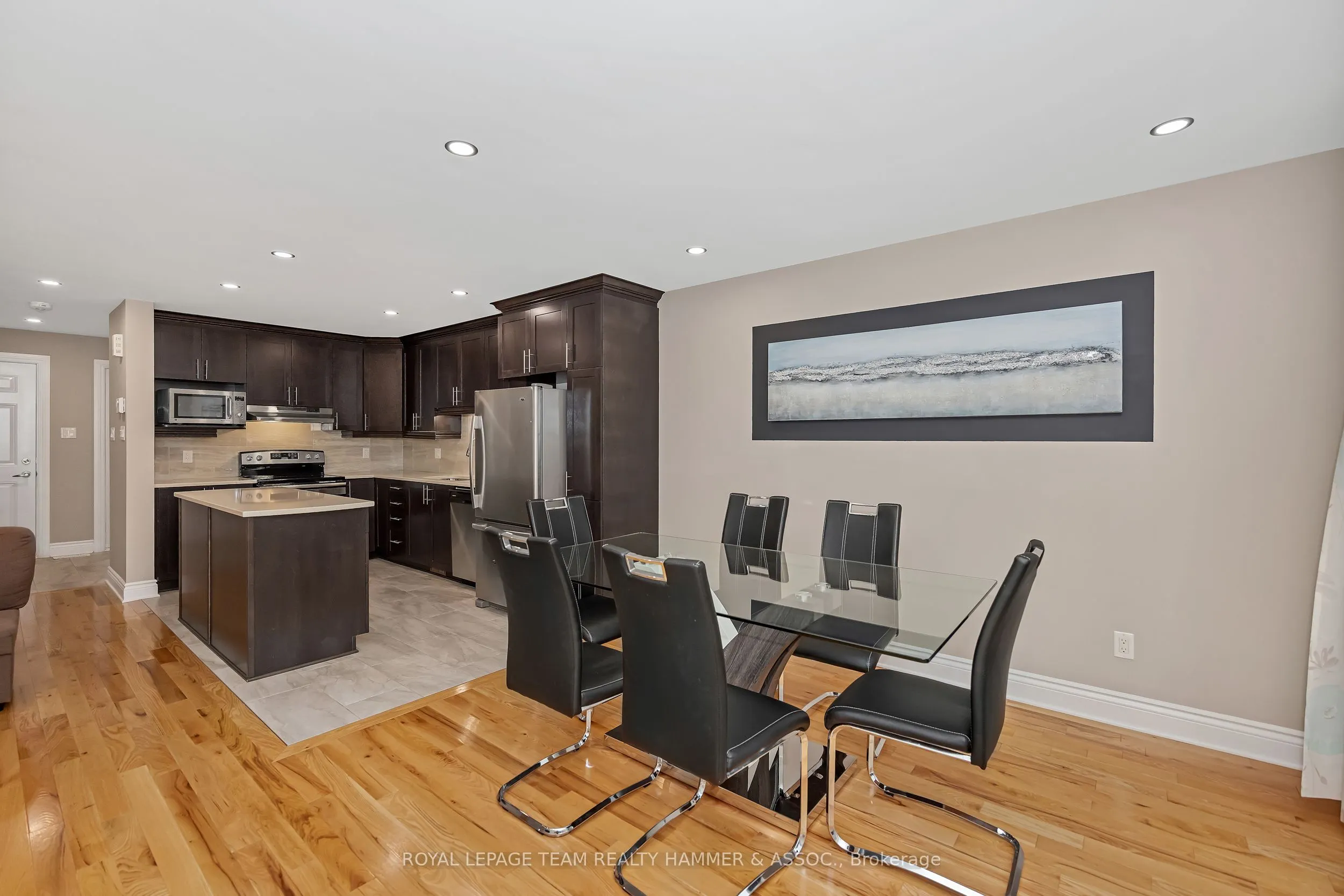 1184 Docteur Corbeil Boulevard