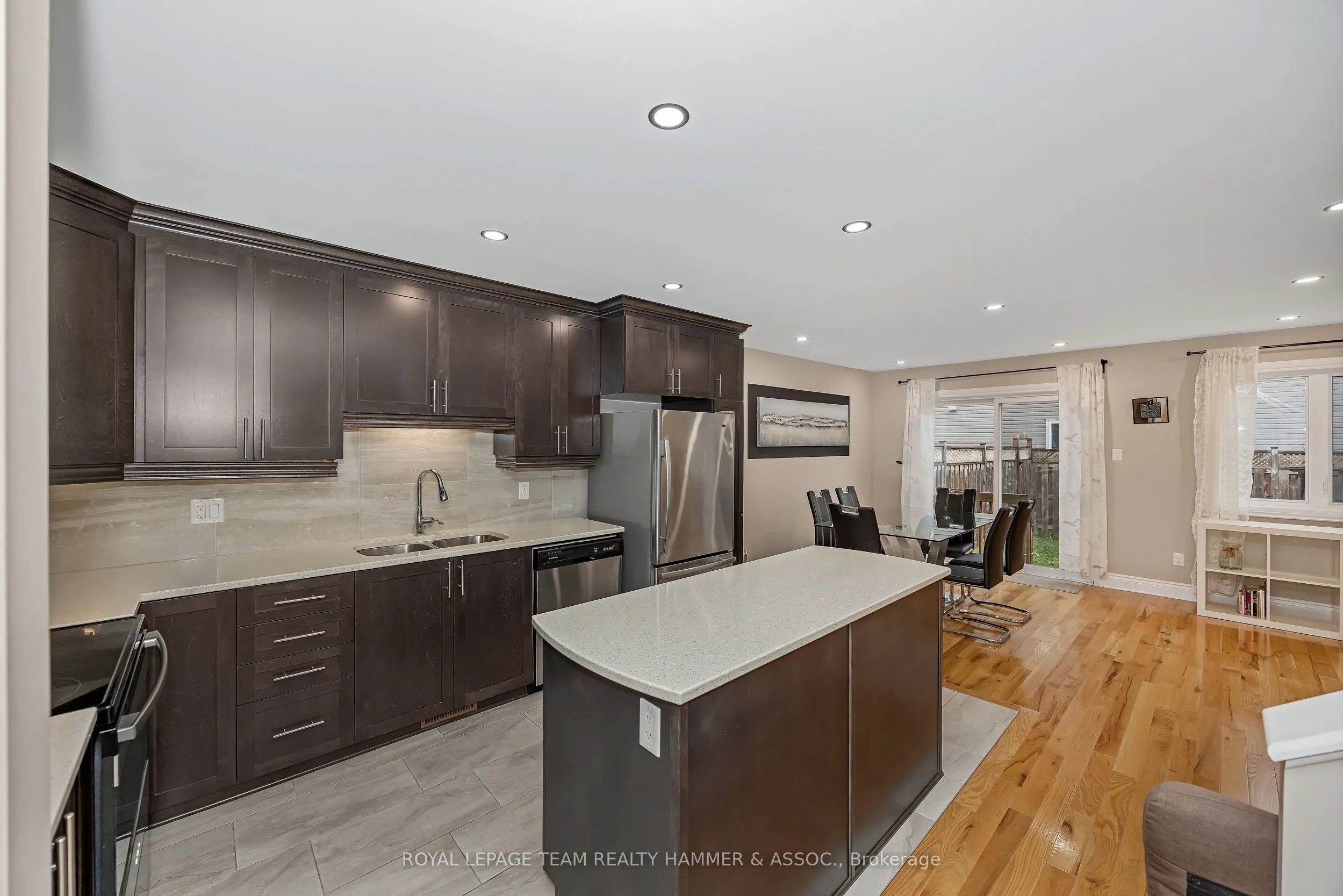 1184 Docteur Corbeil Boulevard