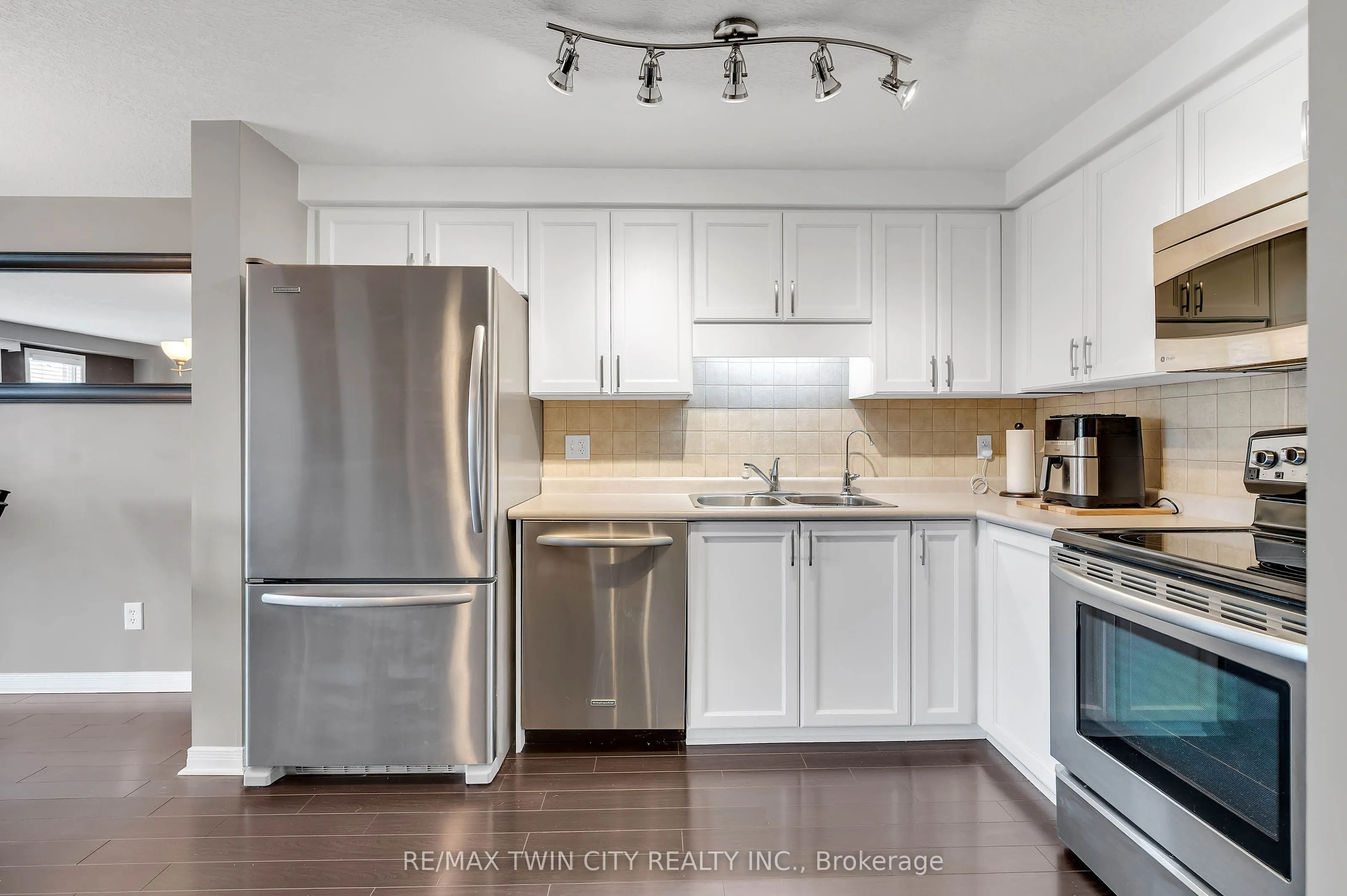205 Snowdrop Crescent