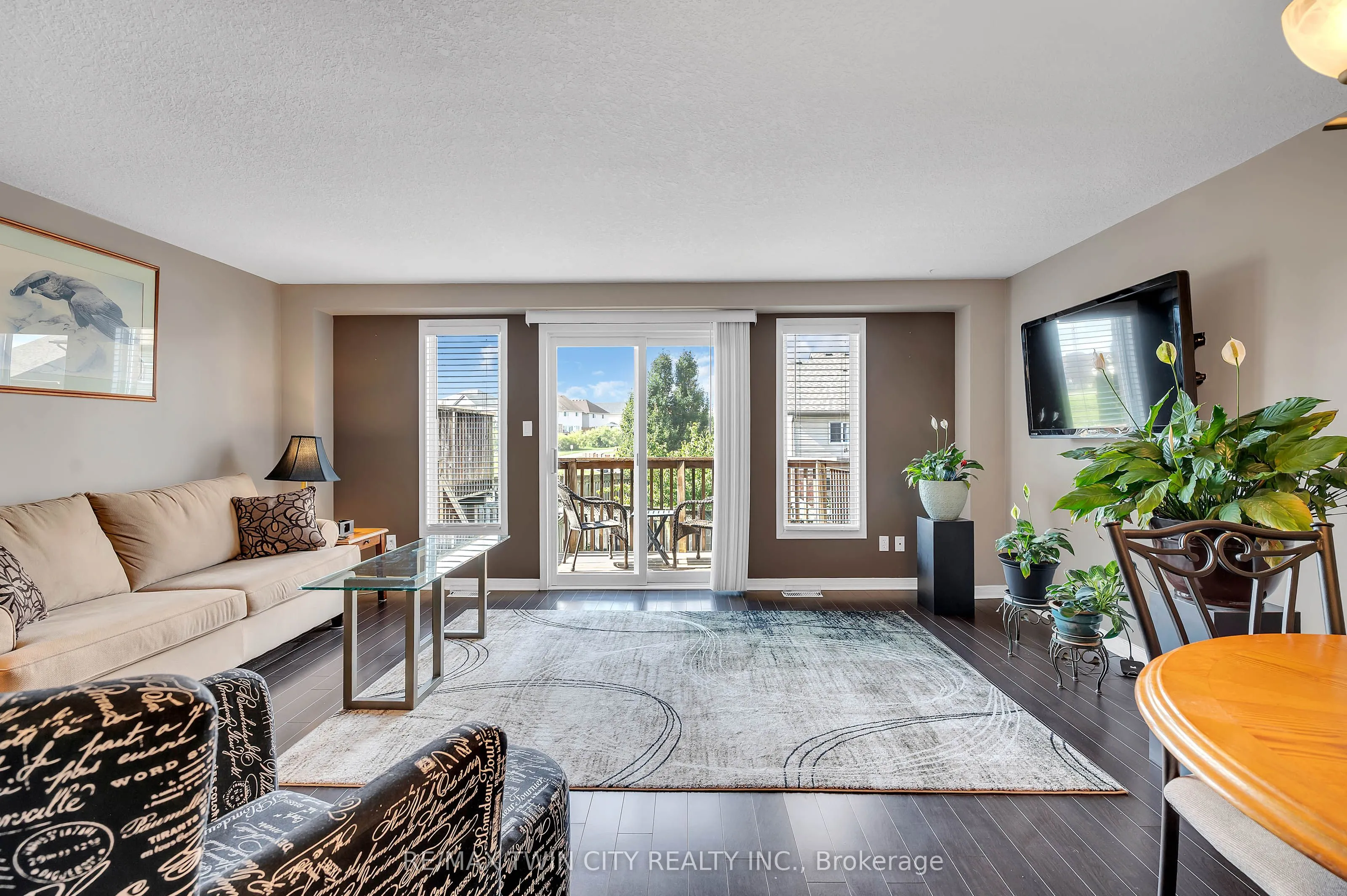 205 Snowdrop Crescent