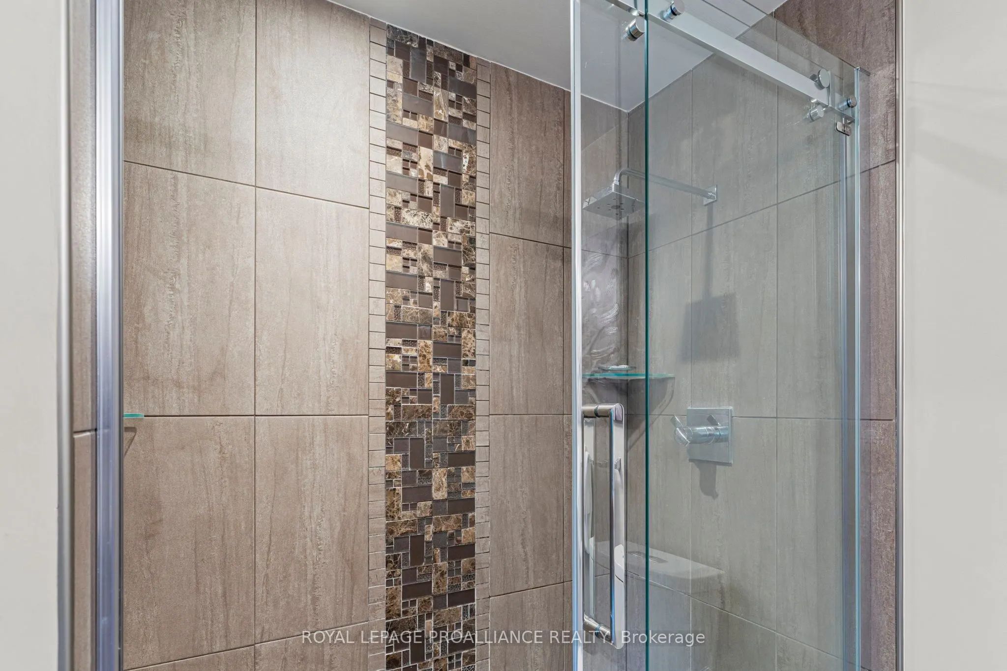 35 Country Club Place, #35