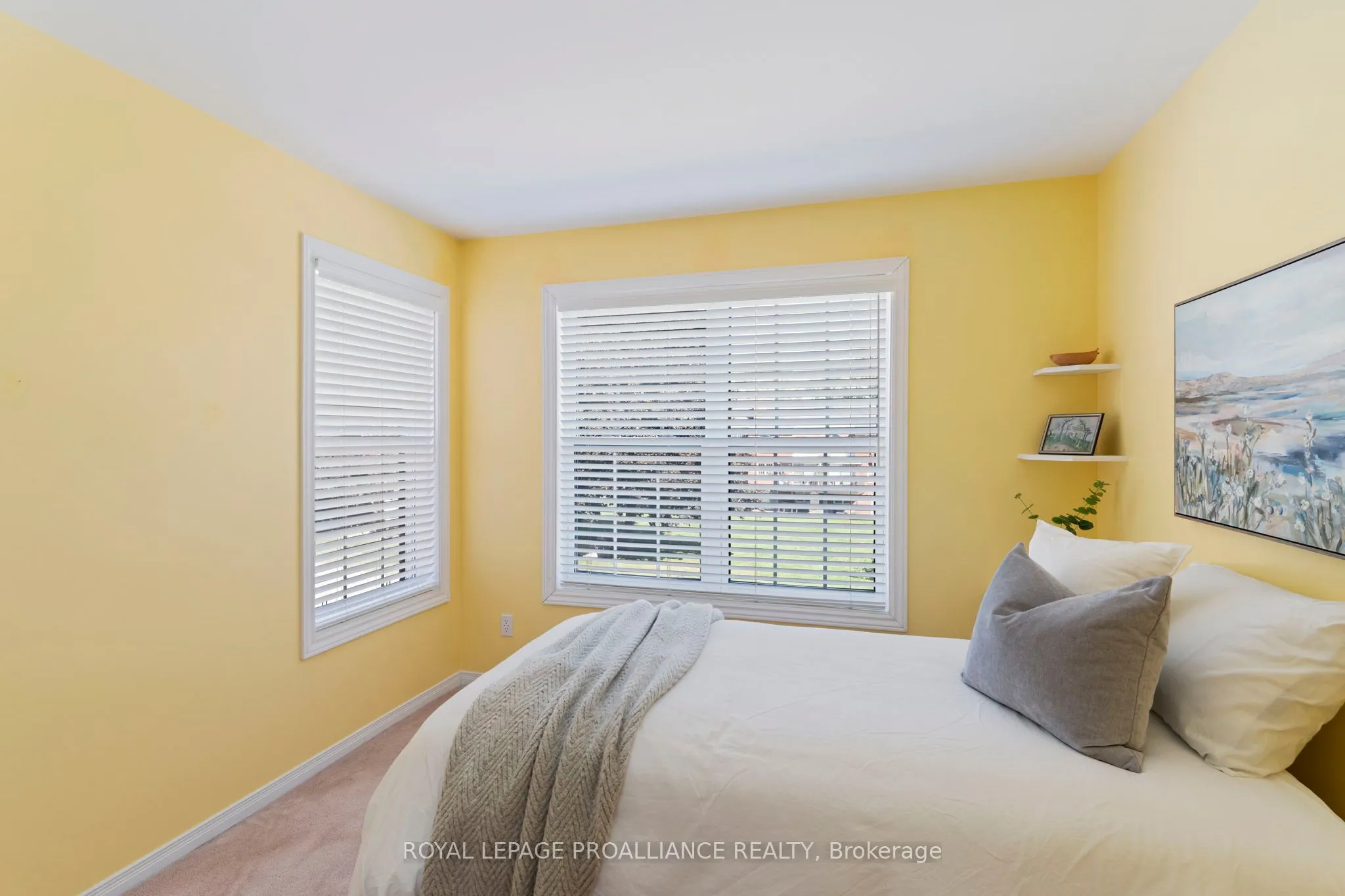 35 Country Club Place, #35