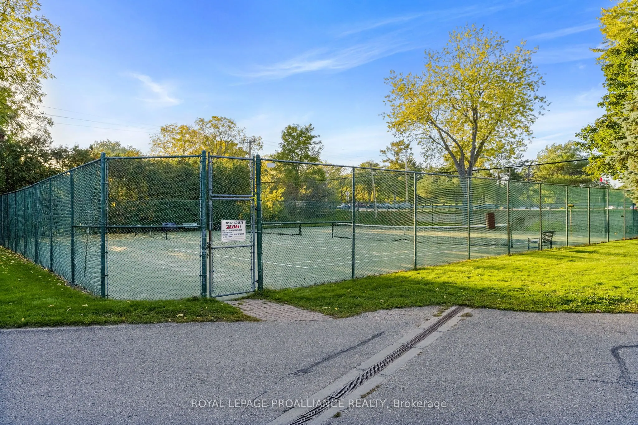 35 Country Club Place, #35