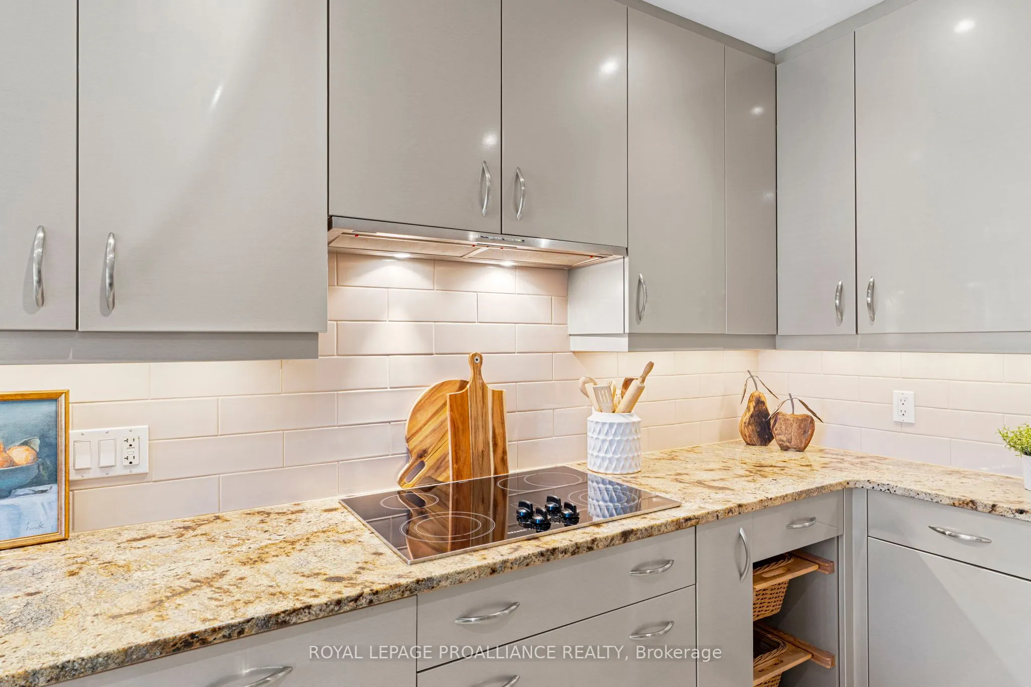 35 Country Club Place, #35