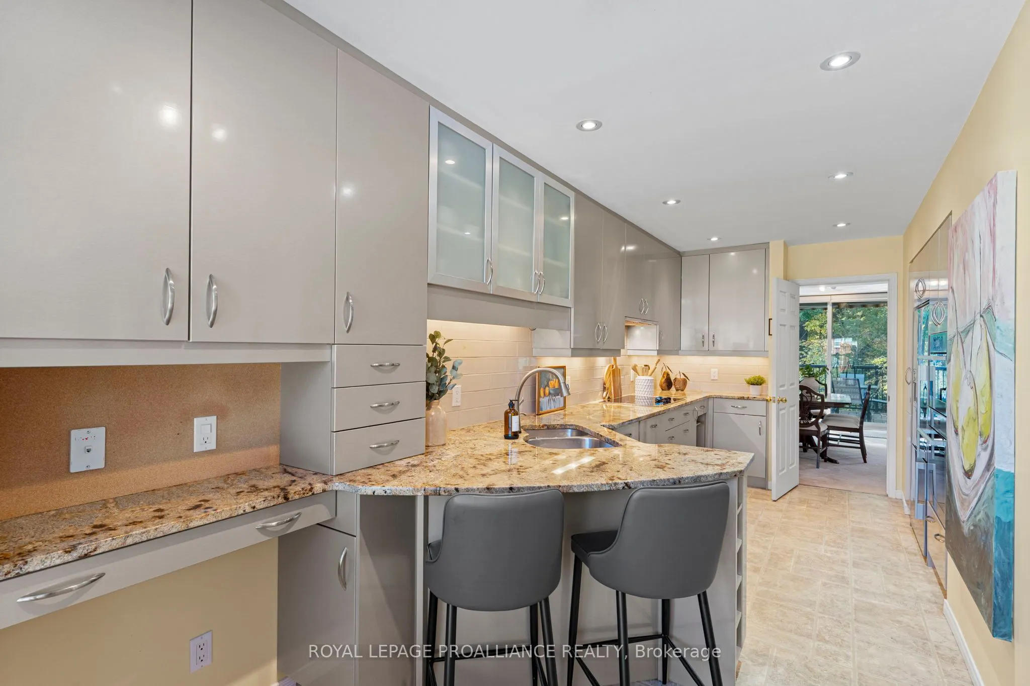 35 Country Club Place, #35
