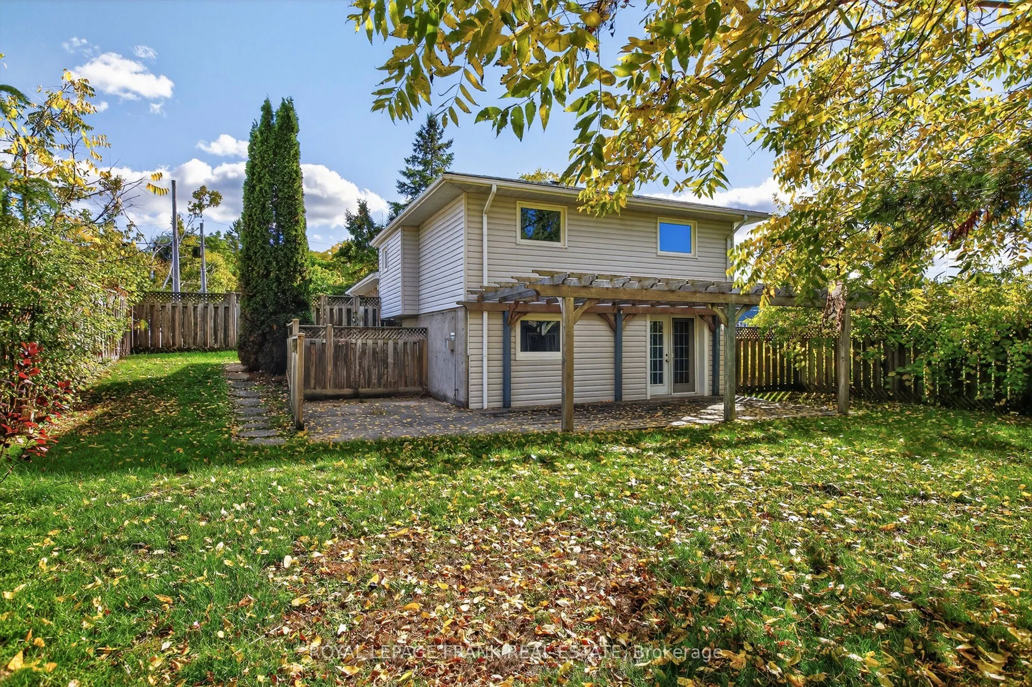 20 Colbourne St Street