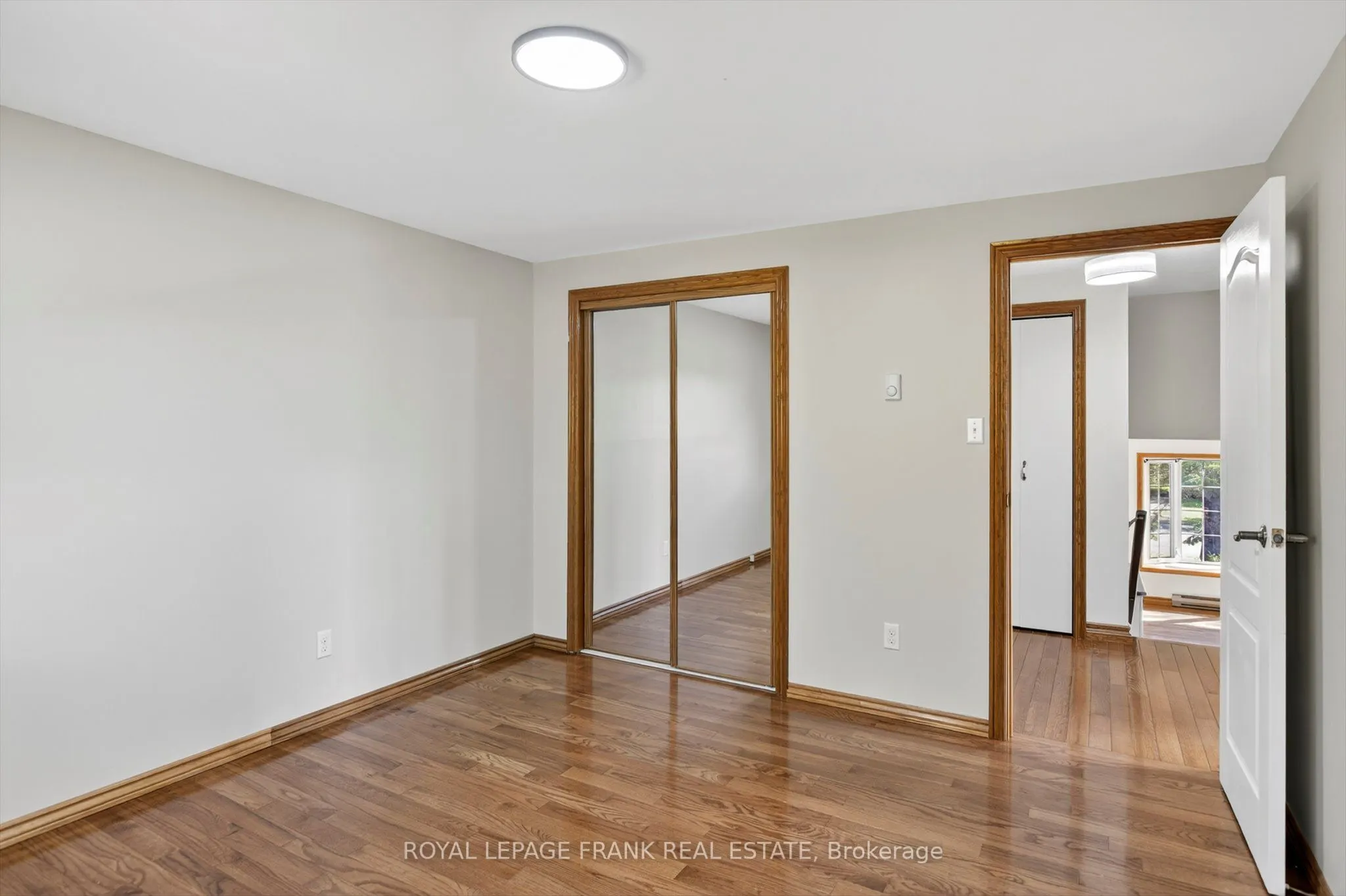 20 Colbourne St Street