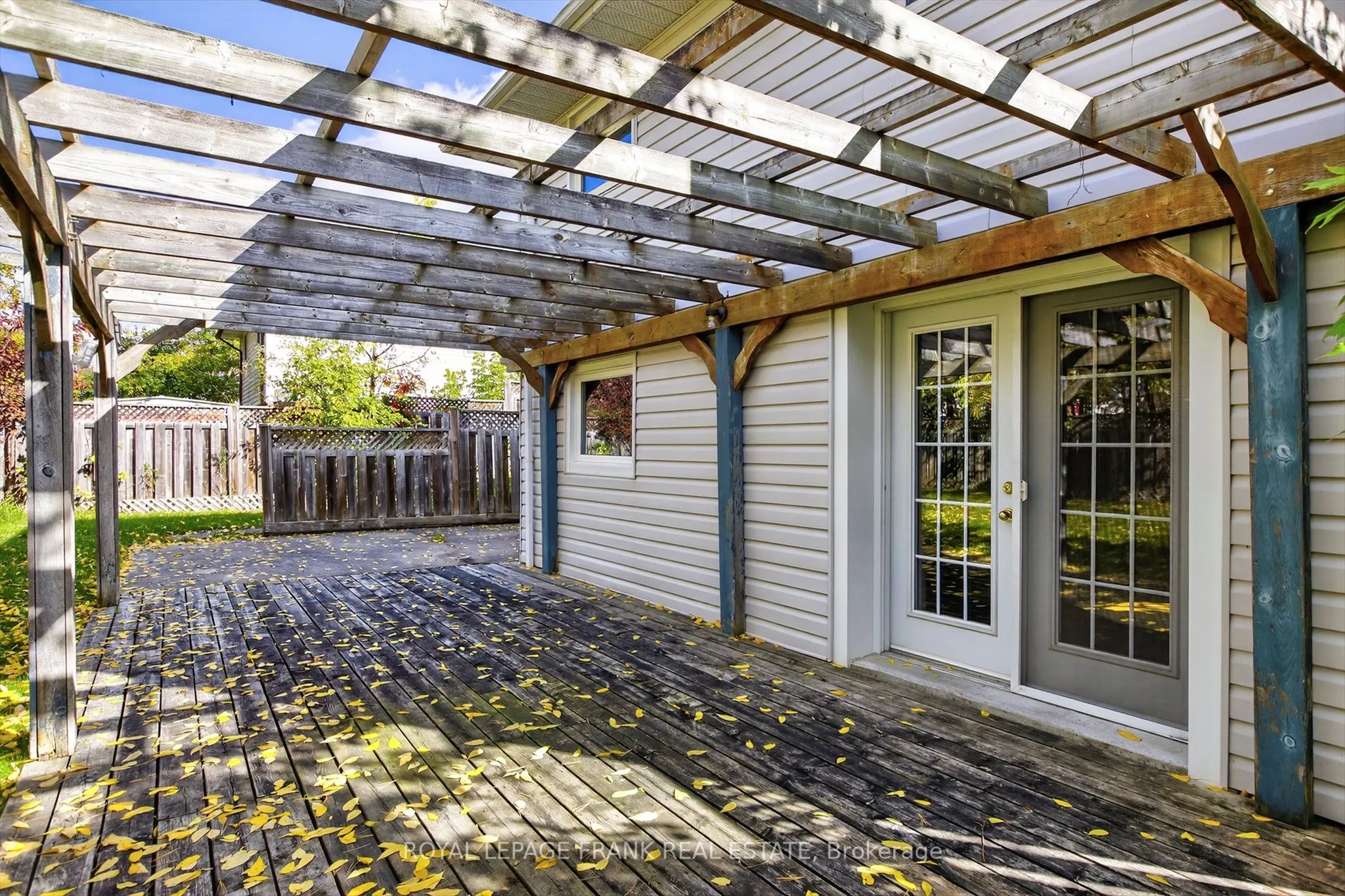 20 Colbourne St Street