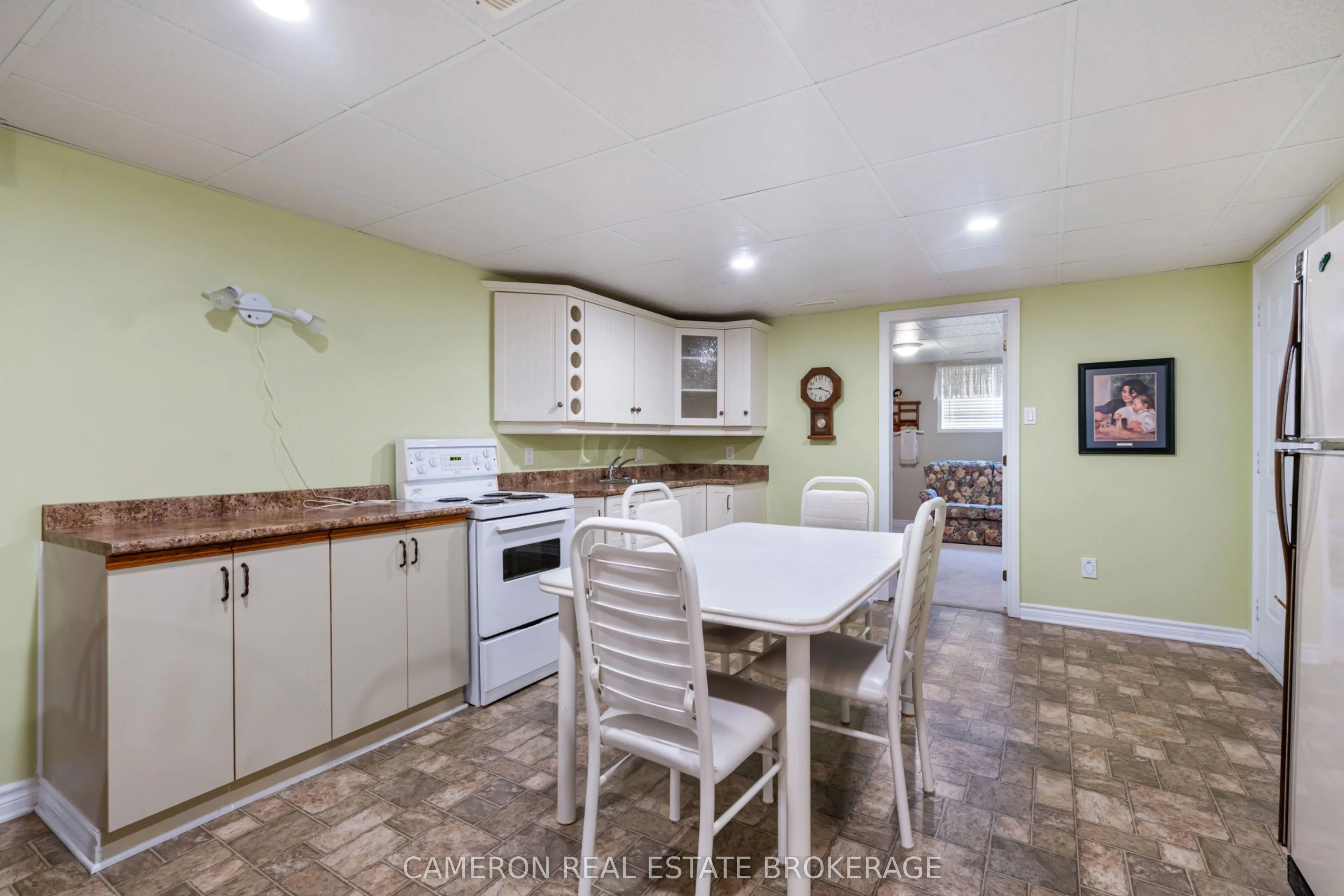 18105 Farlinger Drive