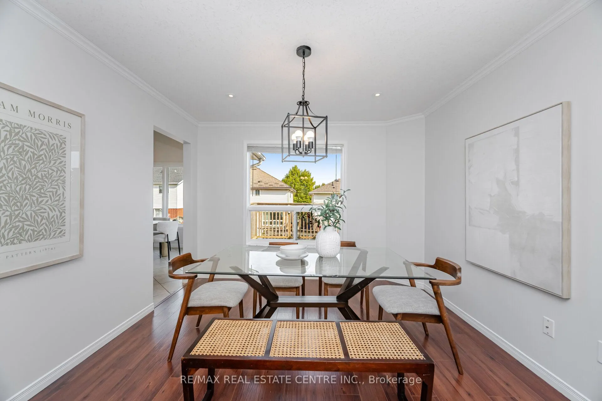 127 Silurian Drive
