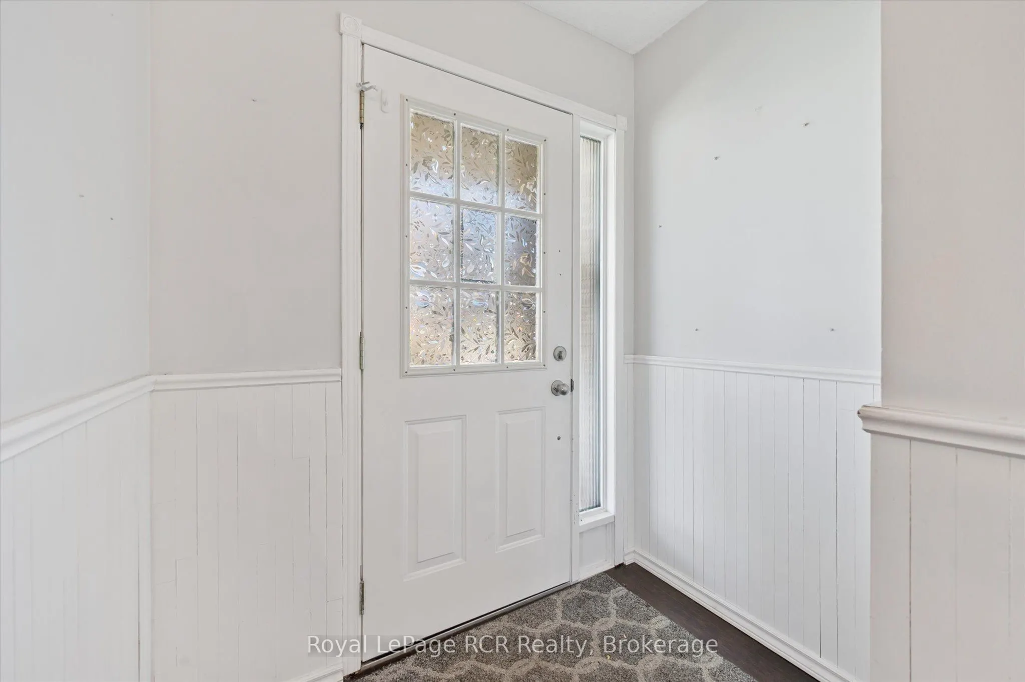 551 Oakview Crescent