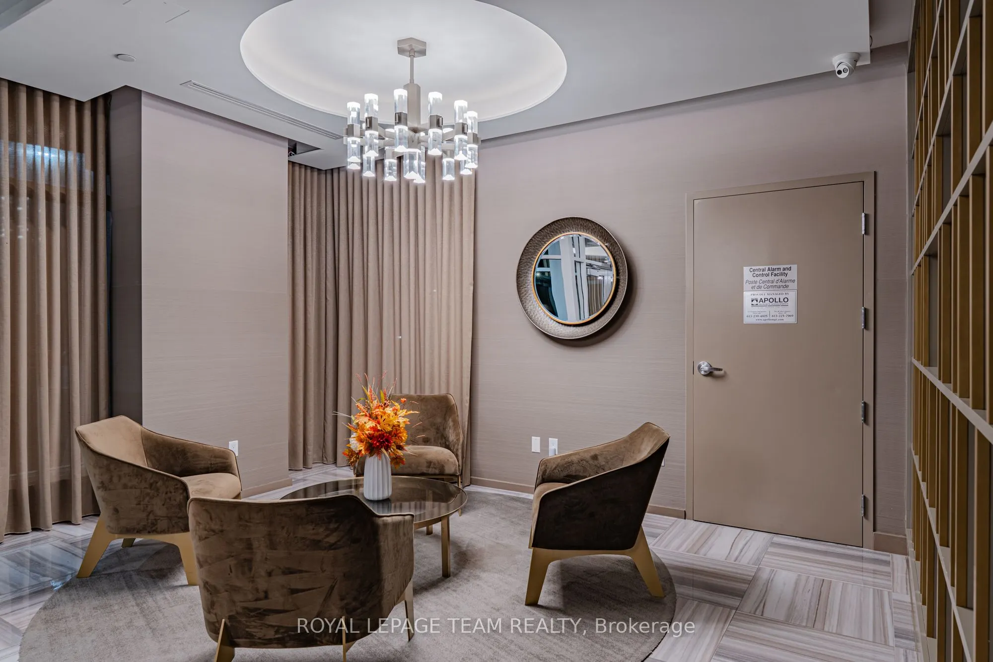 200 Inlet Private, #1106