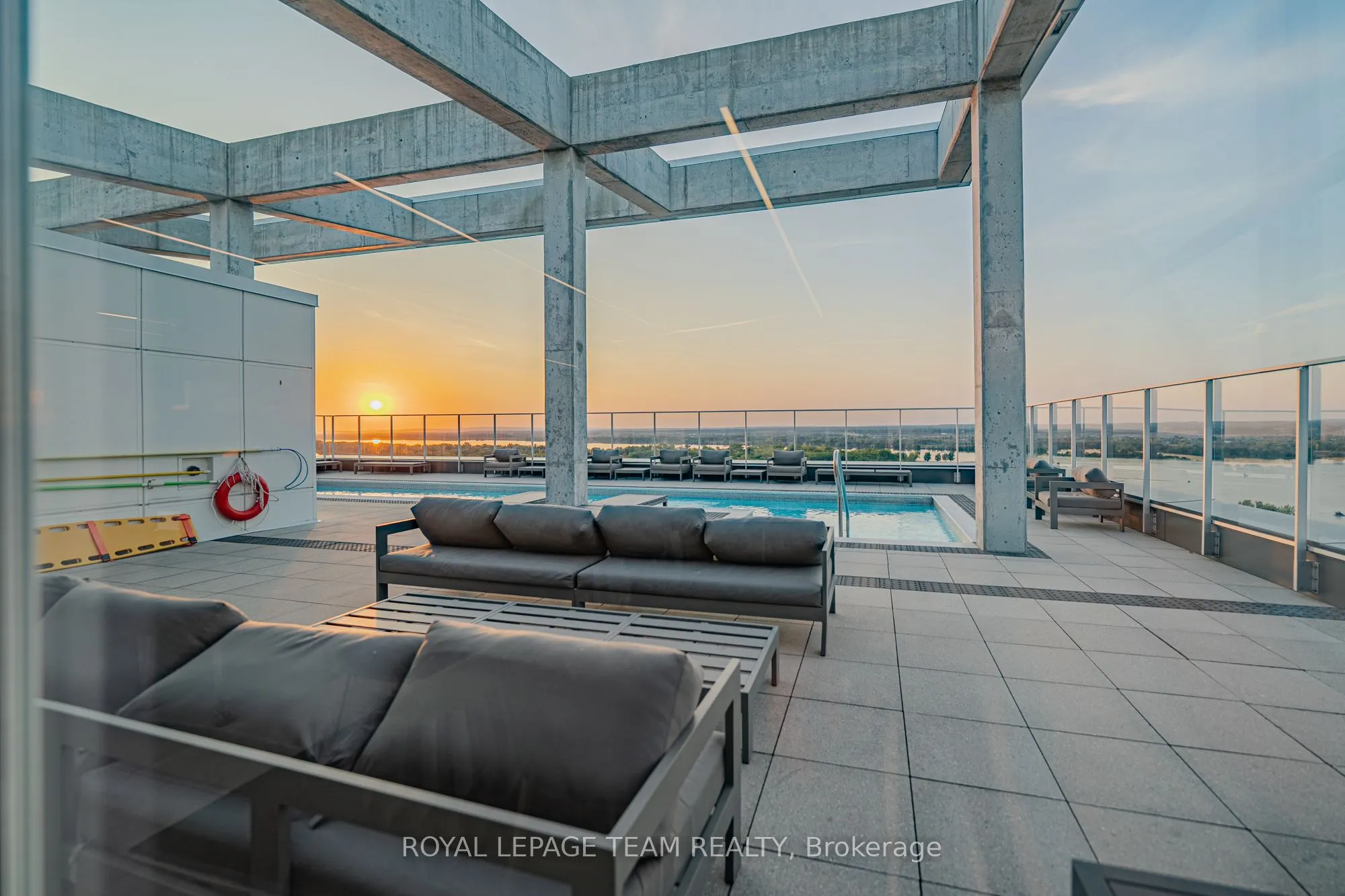 200 Inlet Private, #1106
