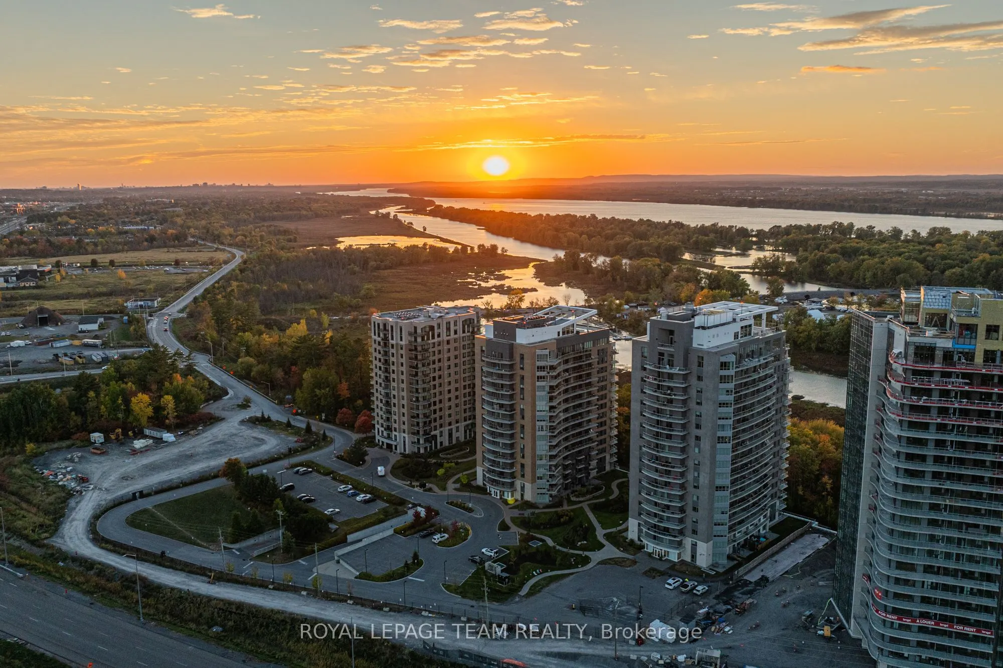 200 Inlet Private, #1106