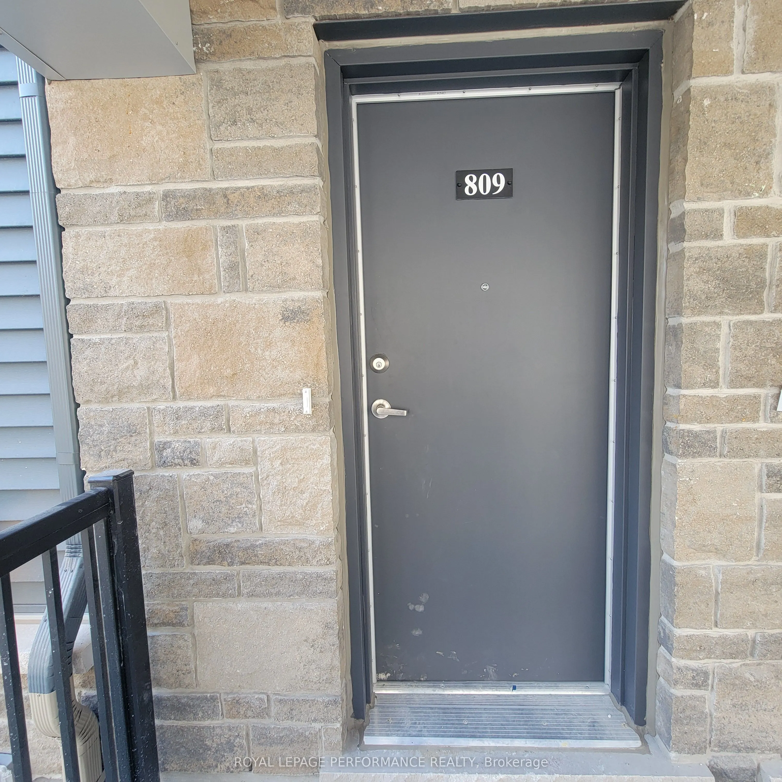 809 Arcadian Private, #809