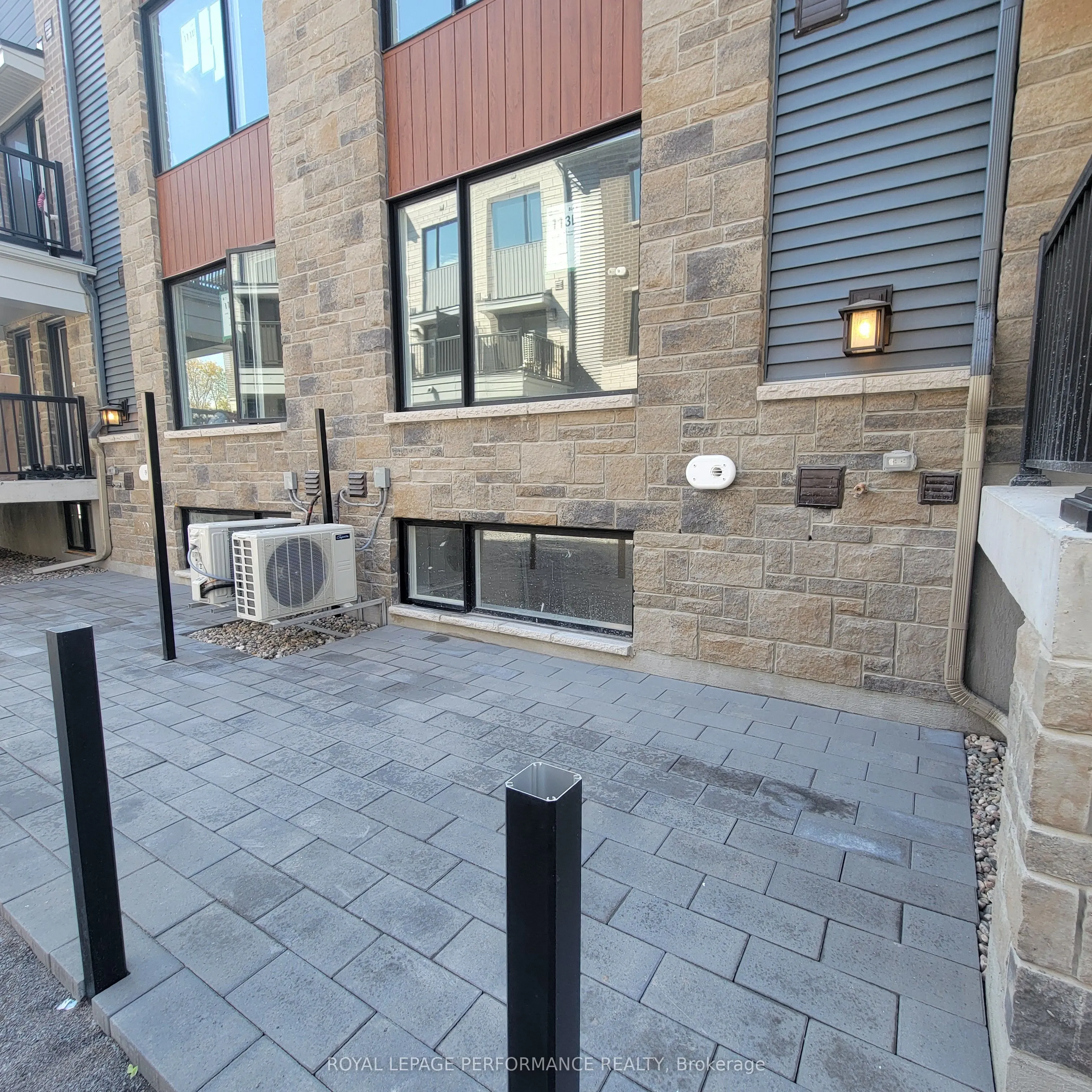 809 Arcadian Private, #809