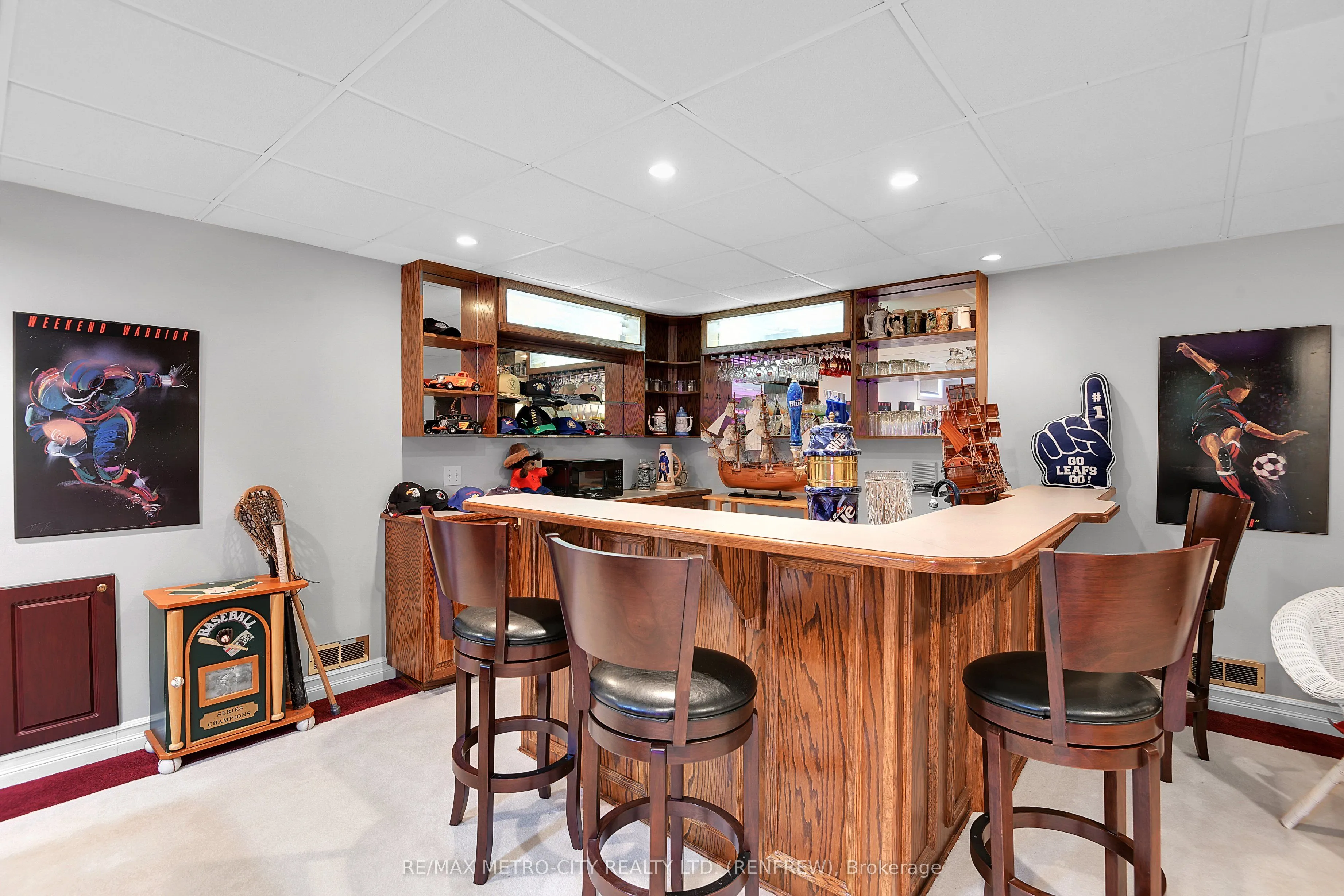 115 Ivy Avenue