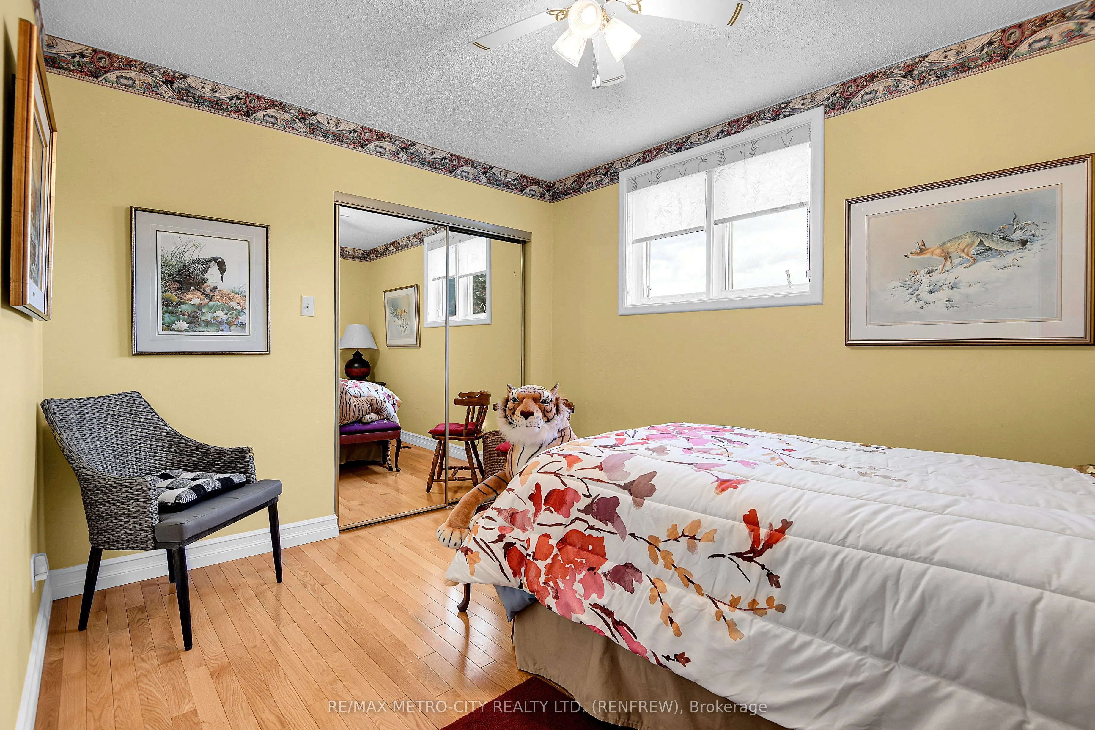 115 Ivy Avenue