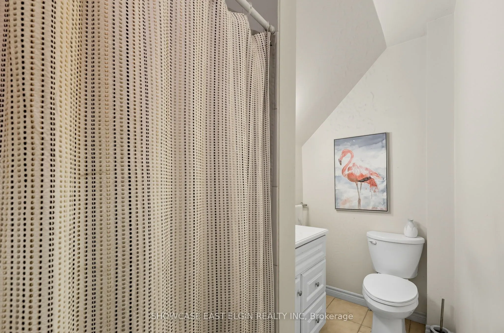 354 Talbot Street W