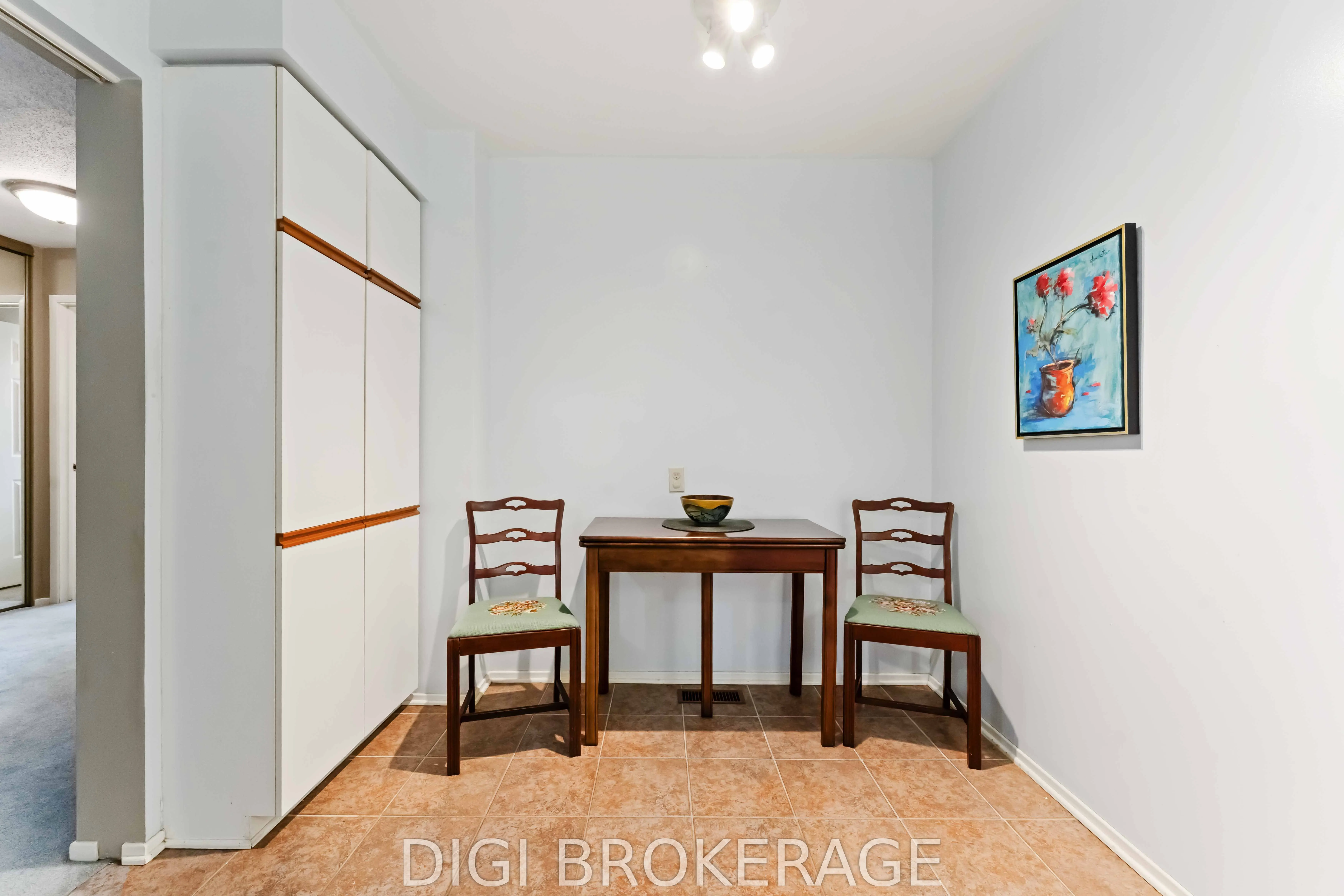 710 Coronation Avenue, #28