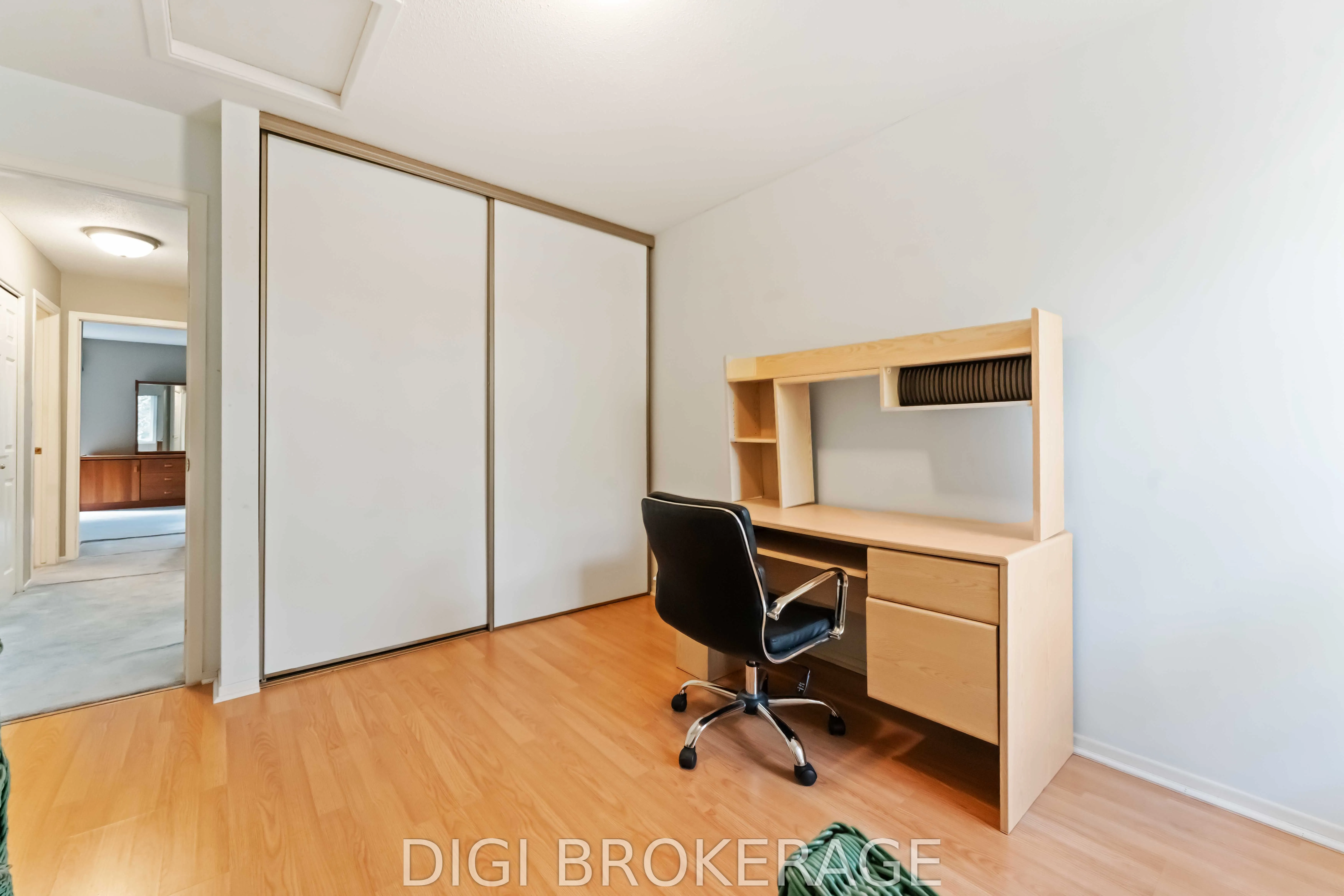 710 Coronation Avenue, #28