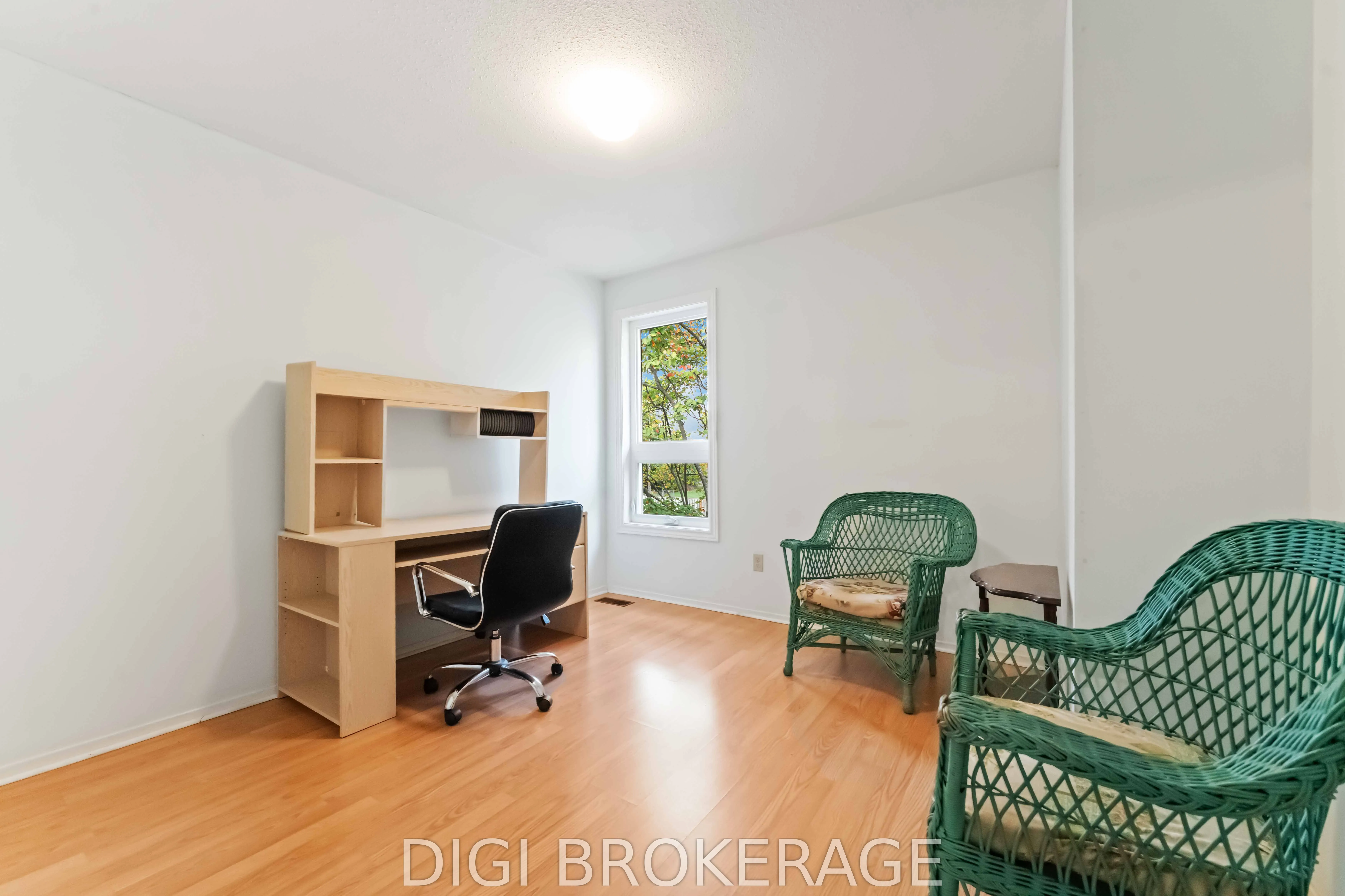 710 Coronation Avenue, #28