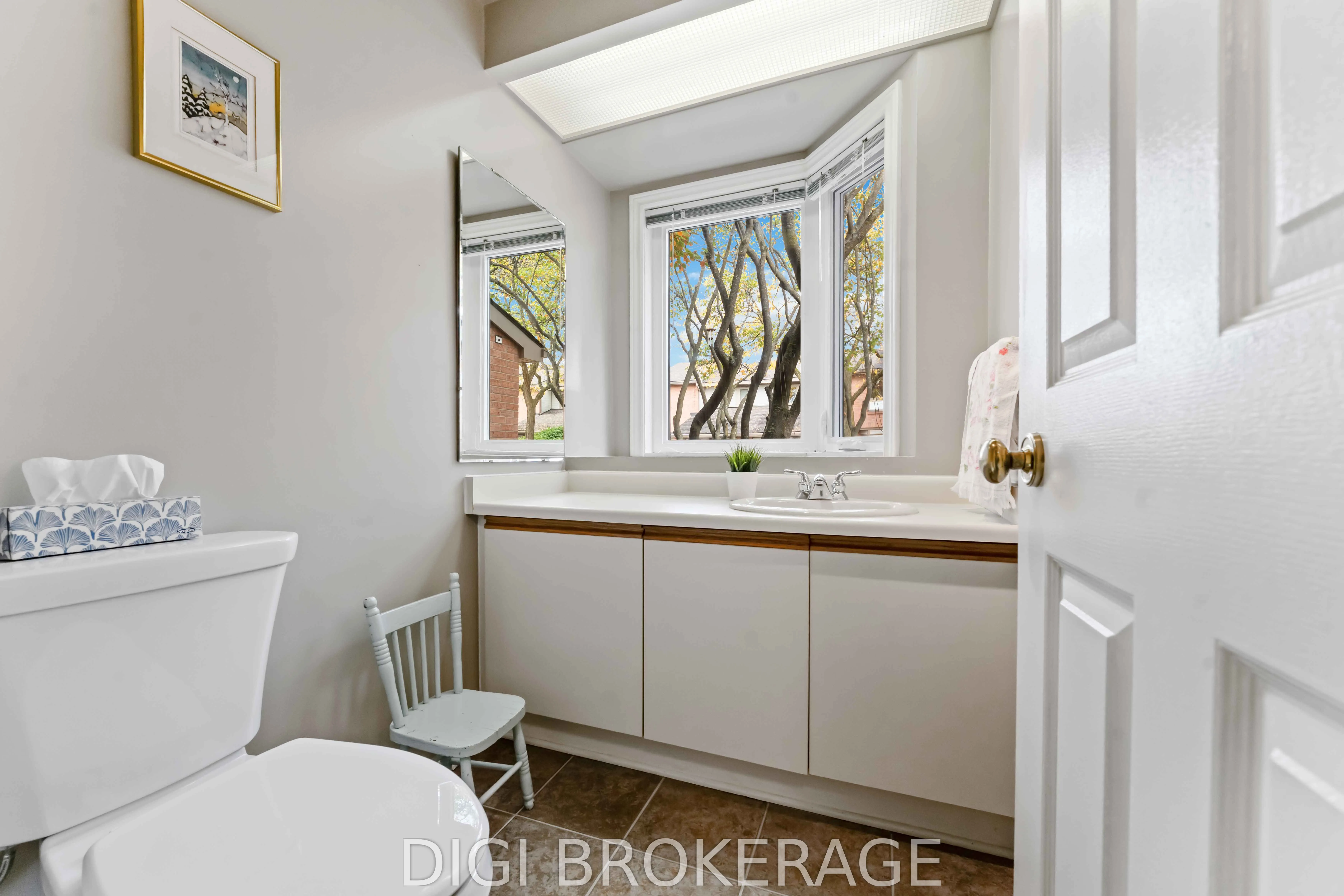 710 Coronation Avenue, #28