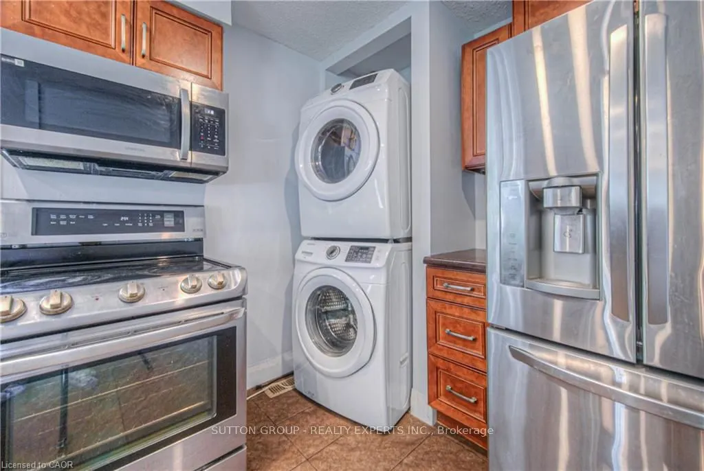 169 Bruce Street, #Upper