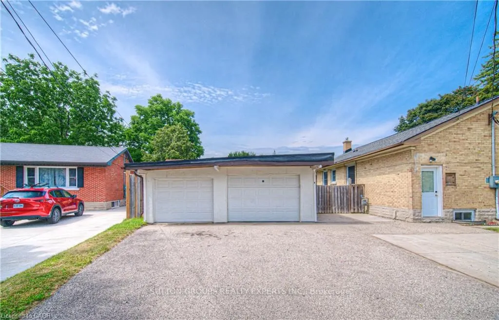 169 Bruce Street, #Upper