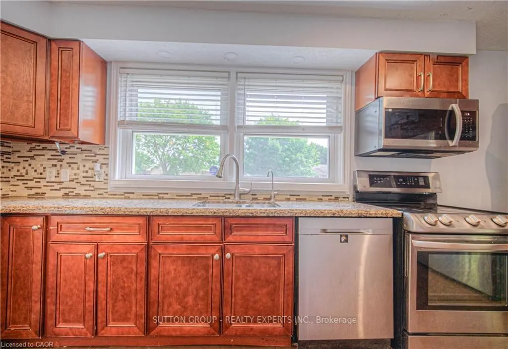 169 Bruce Street, #Upper