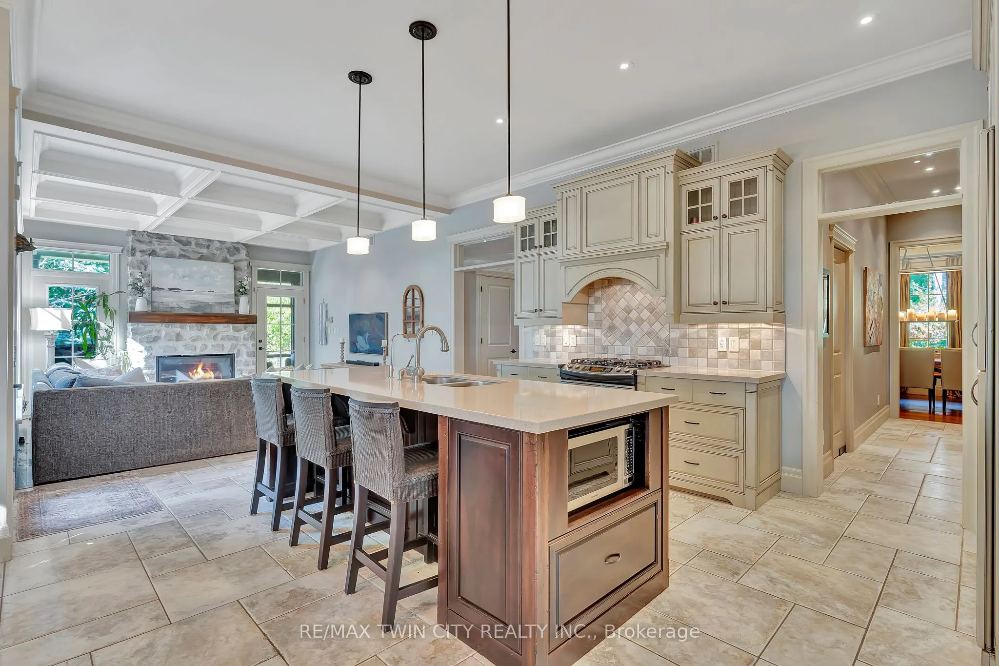 3667 OLD BEVERLY Road