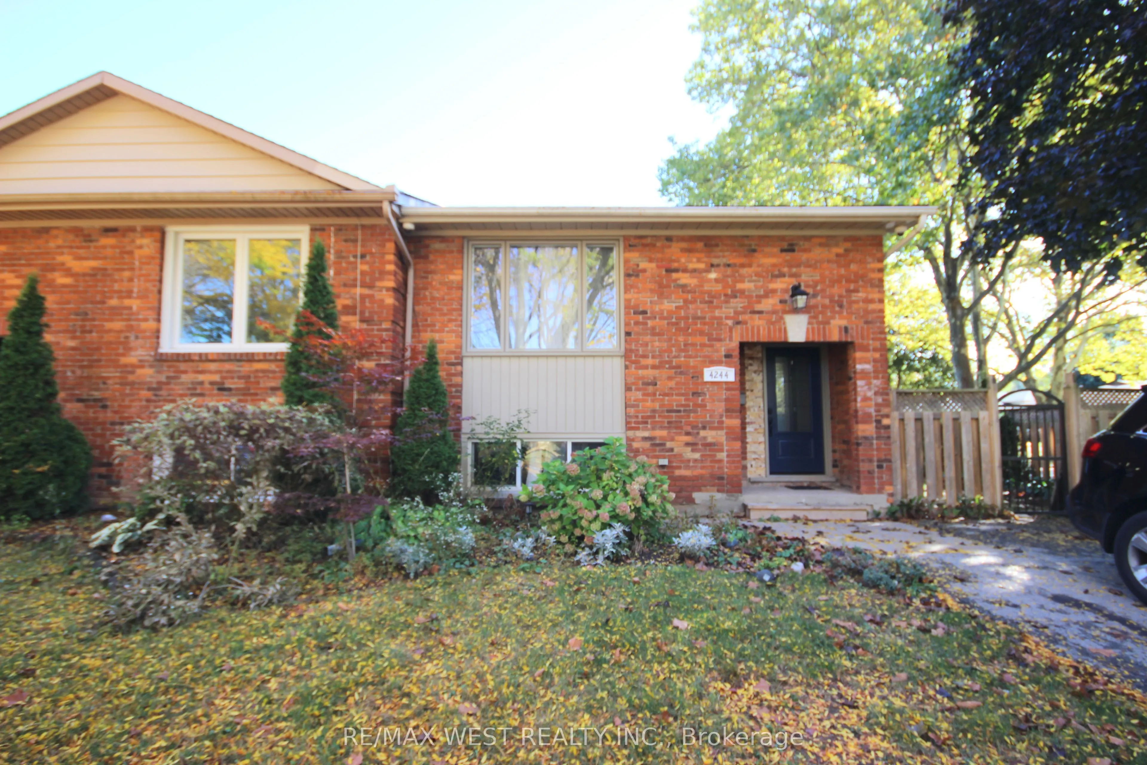 4244 York Drive