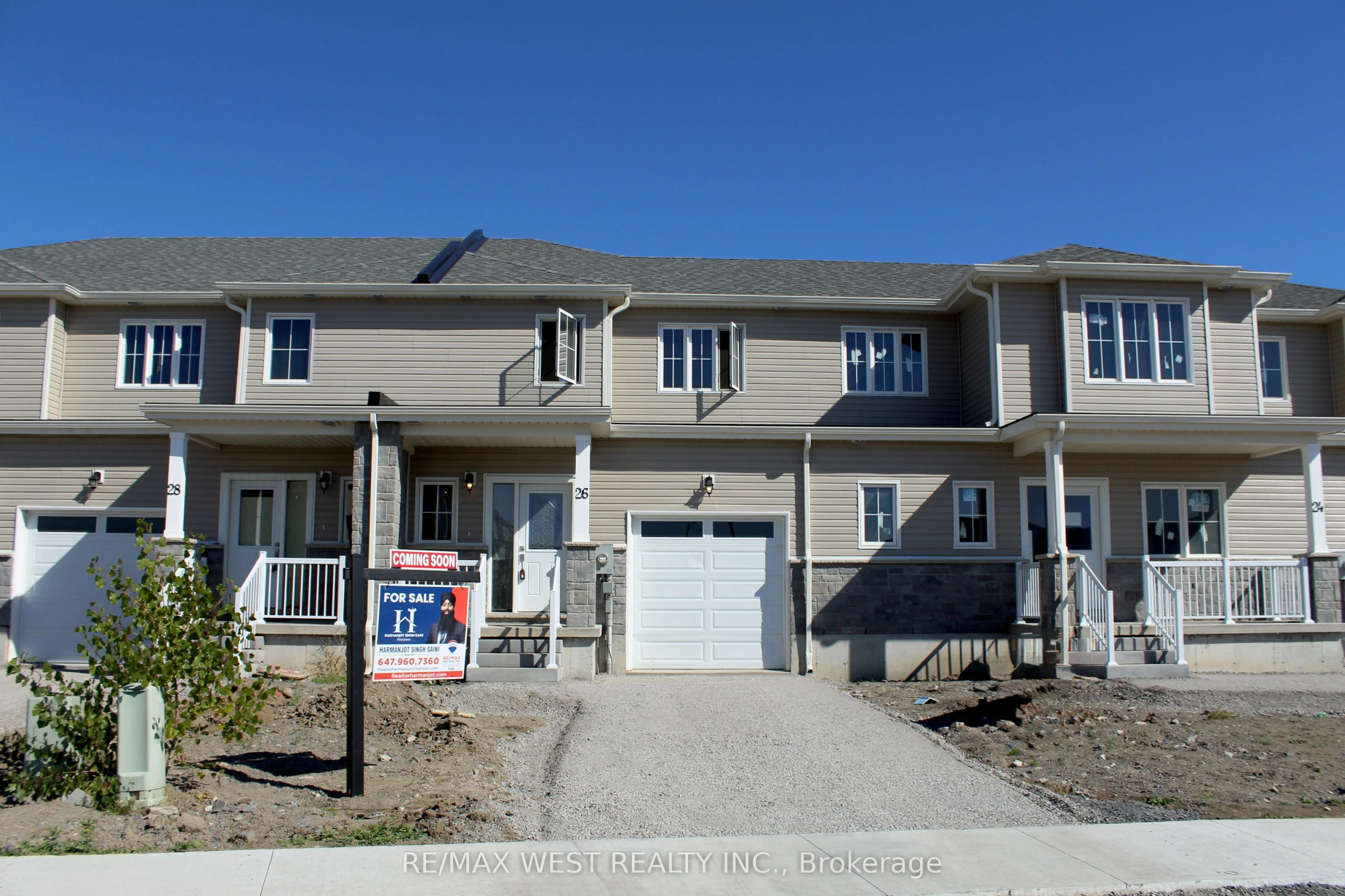 26 Glacier Crescent