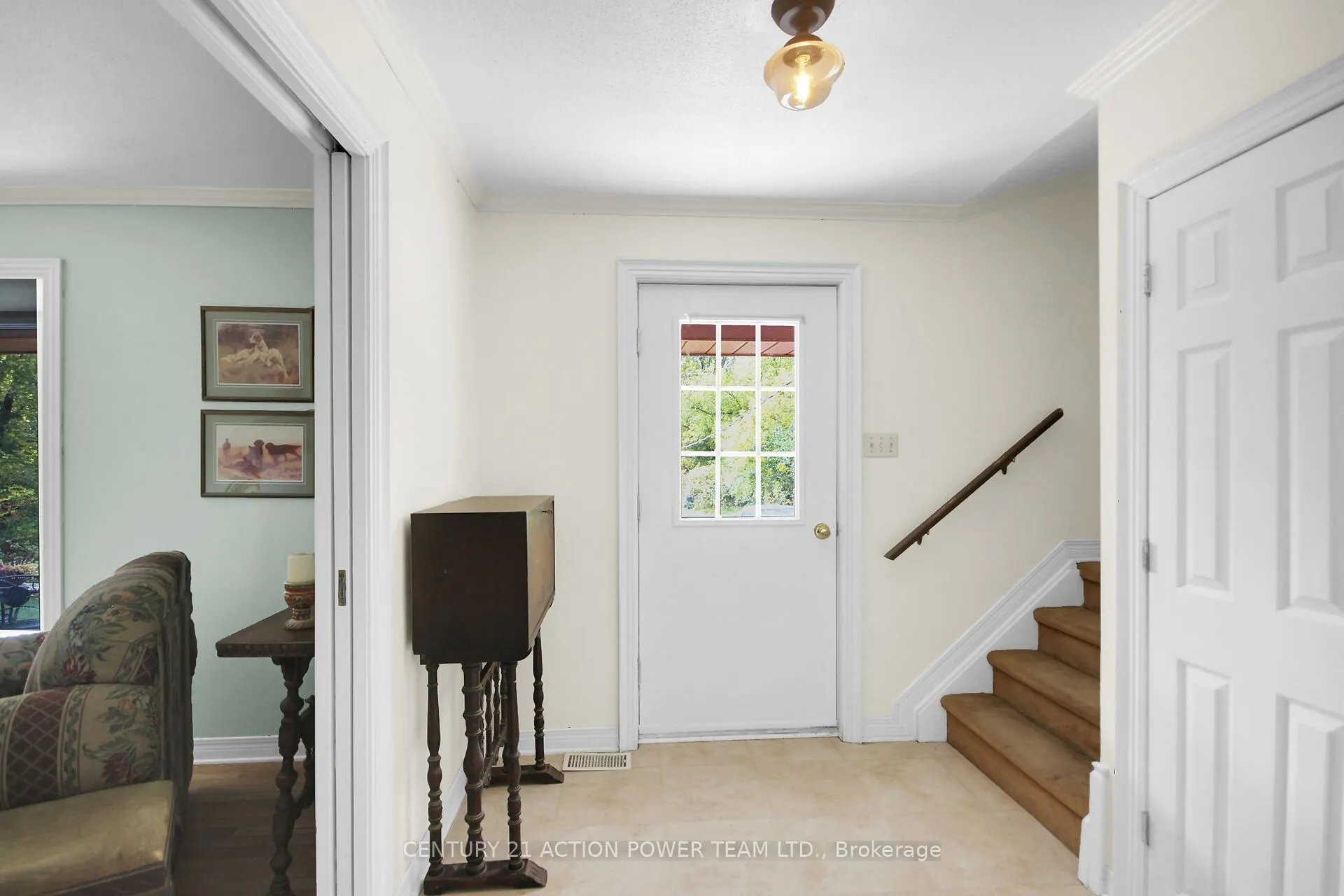 5658 Marlene Cr Crescent