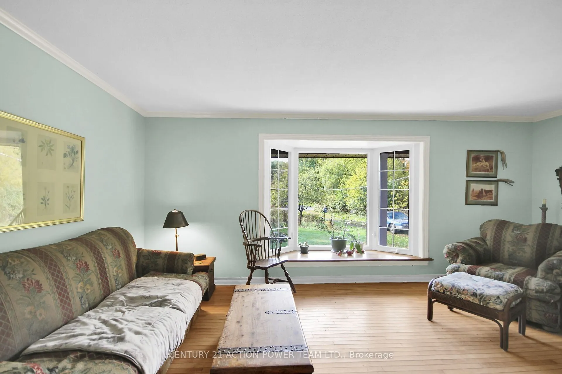 5658 Marlene Cr Crescent