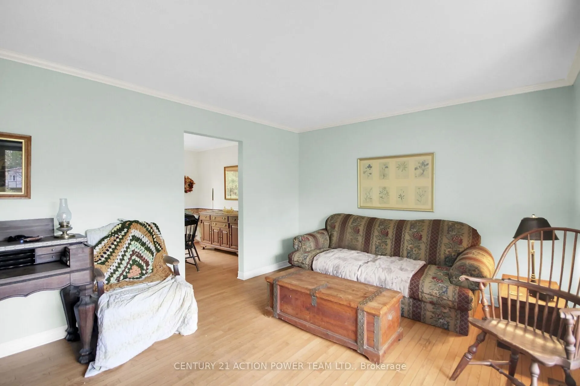 5658 Marlene Cr Crescent