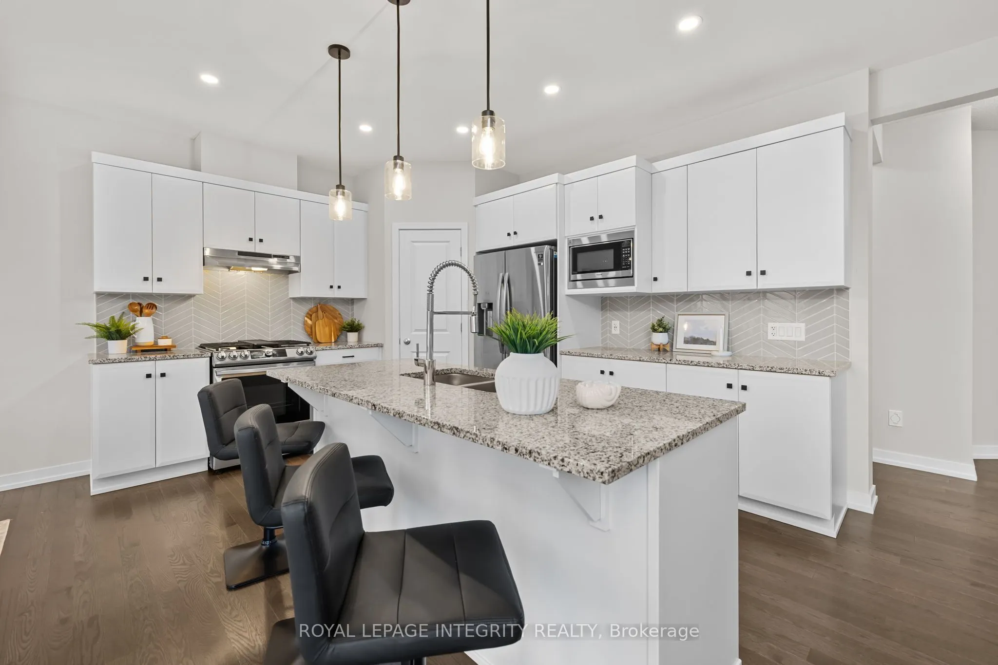 428 Gidran Circle