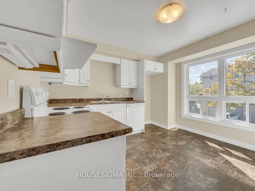 536 Third Street, #49