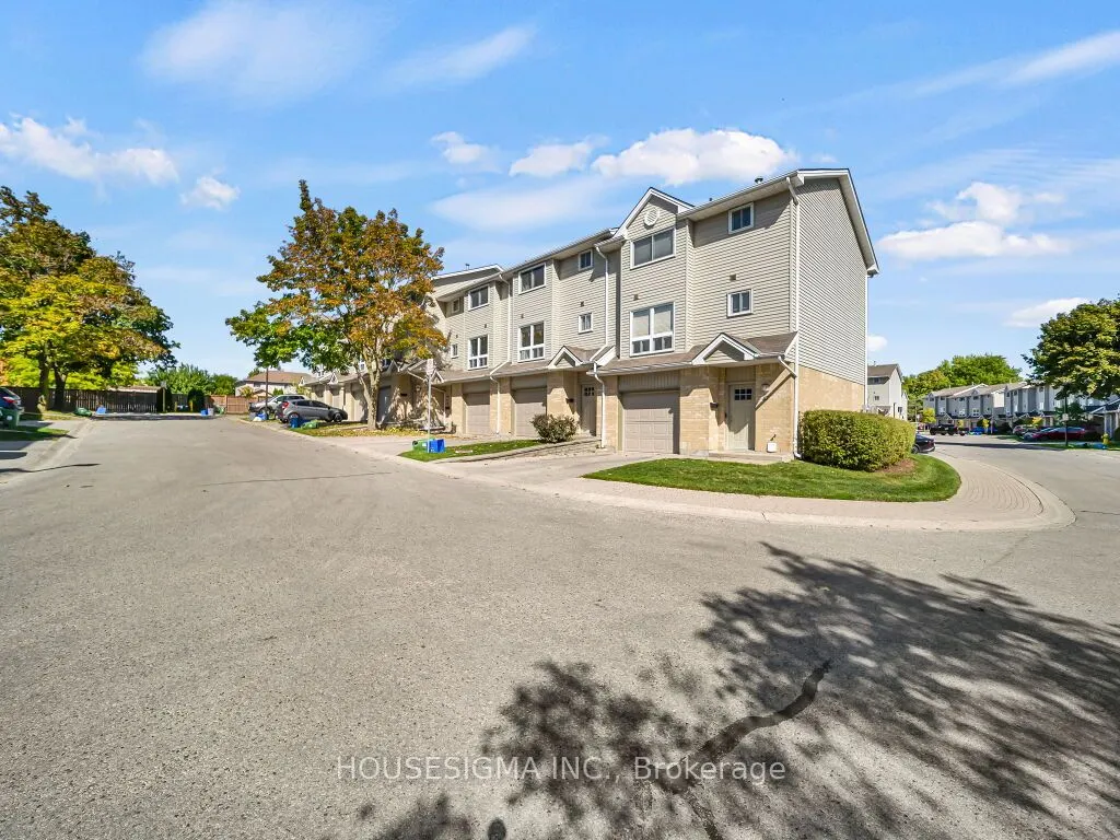 536 Third Street, #49