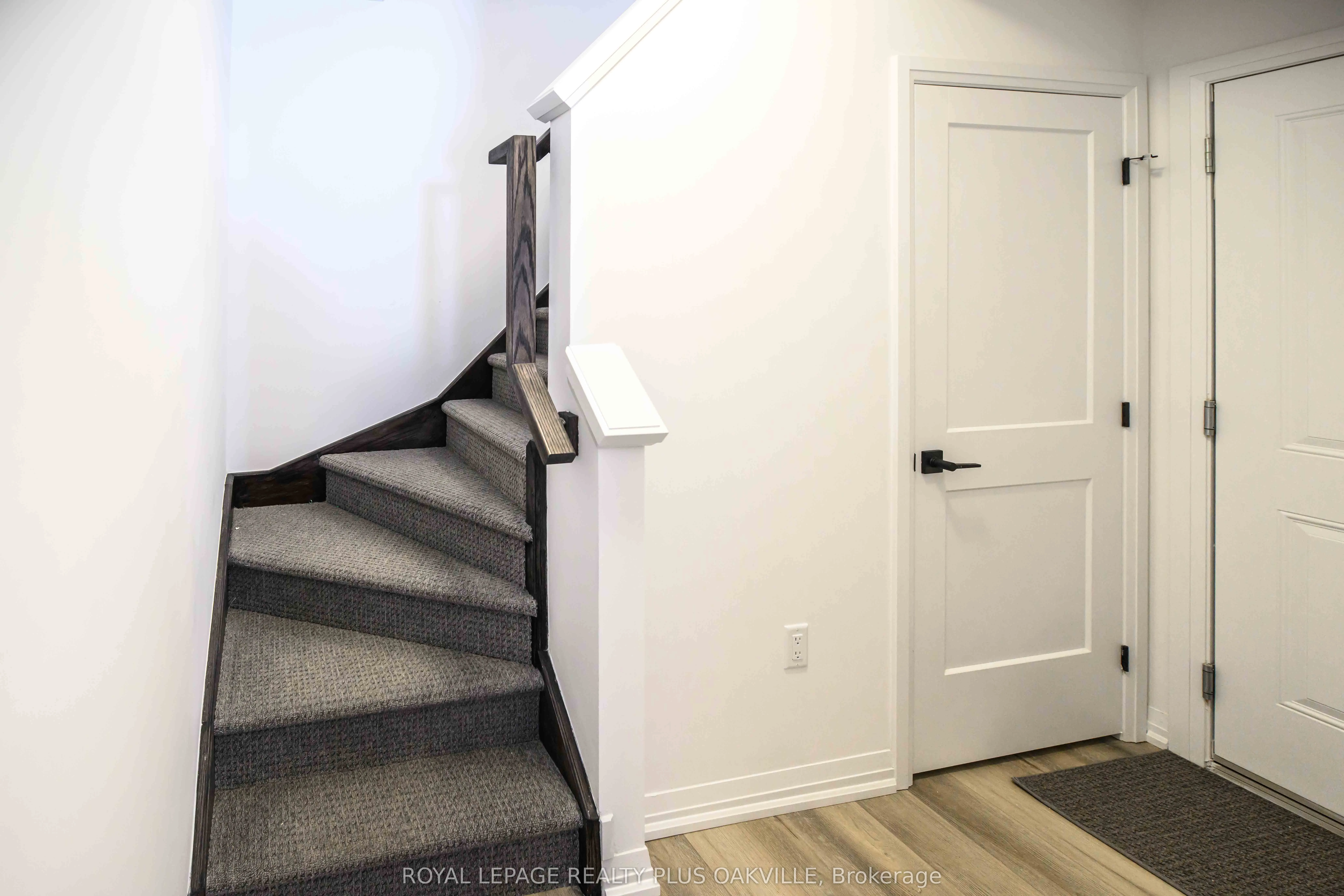 61 Soho Street, #116