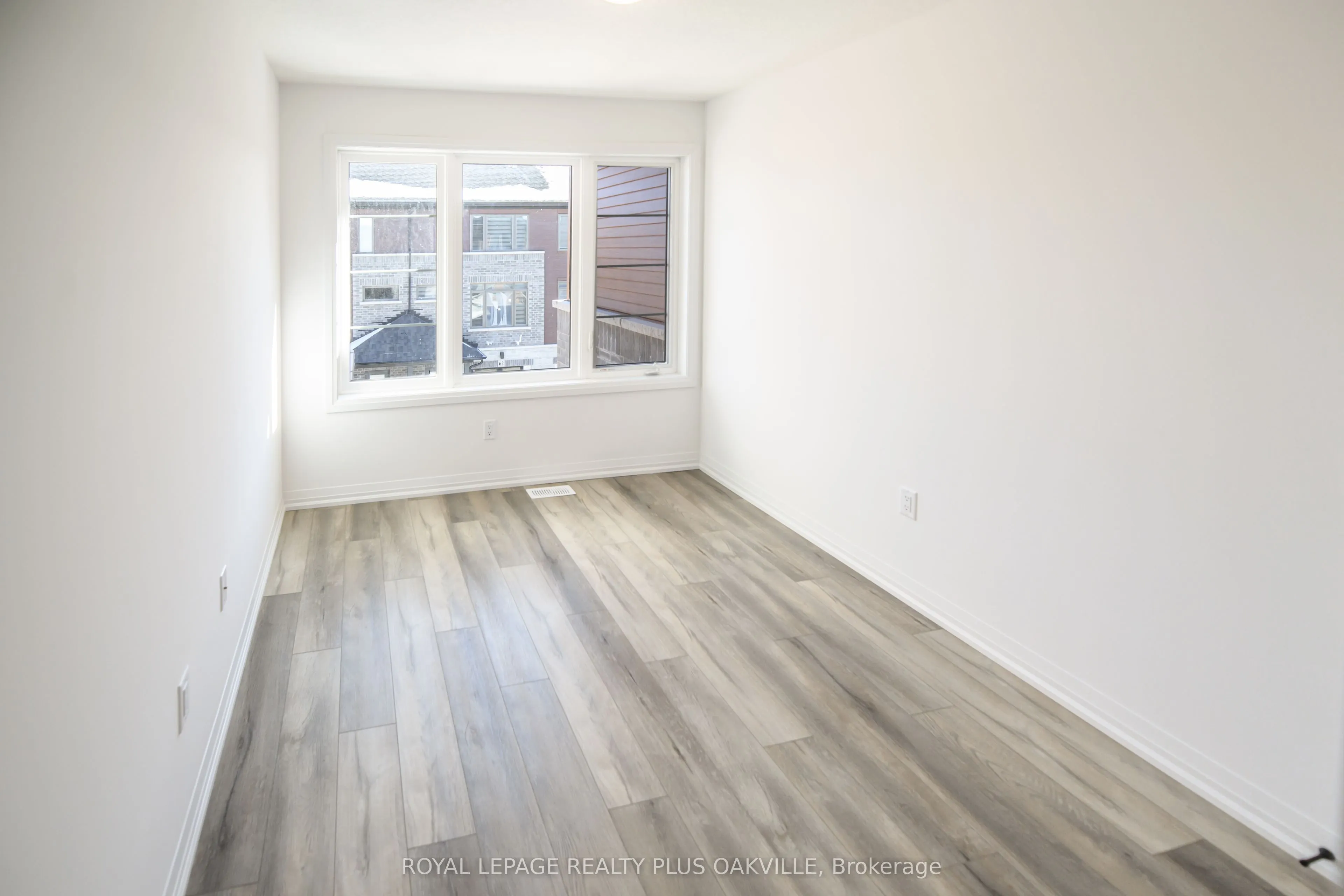 61 Soho Street, #116