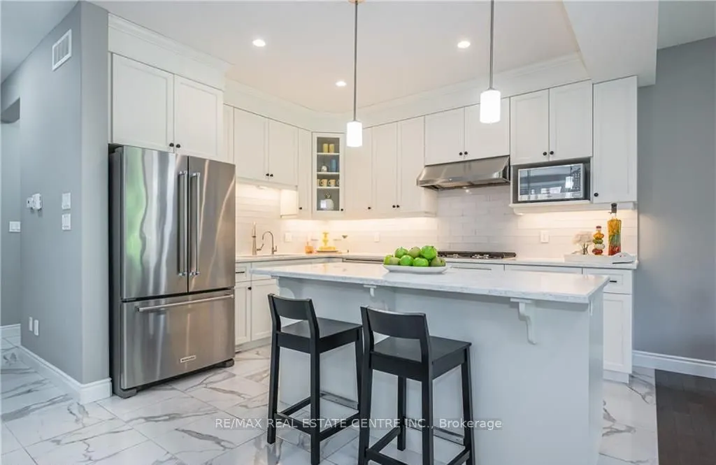 152 Dallan Drive, #Upper