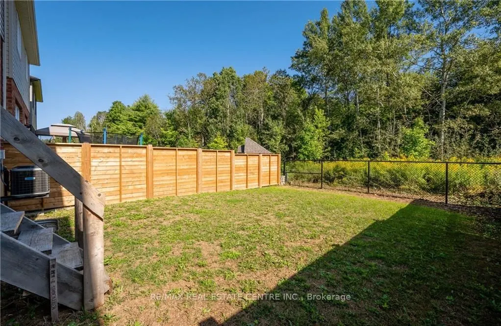 152 Dallan Drive, #Upper