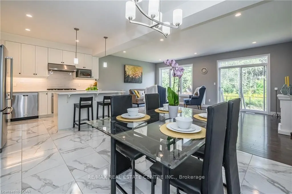 152 Dallan Drive, #Upper