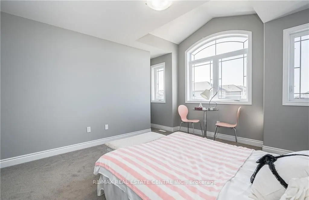 152 Dallan Drive, #Upper