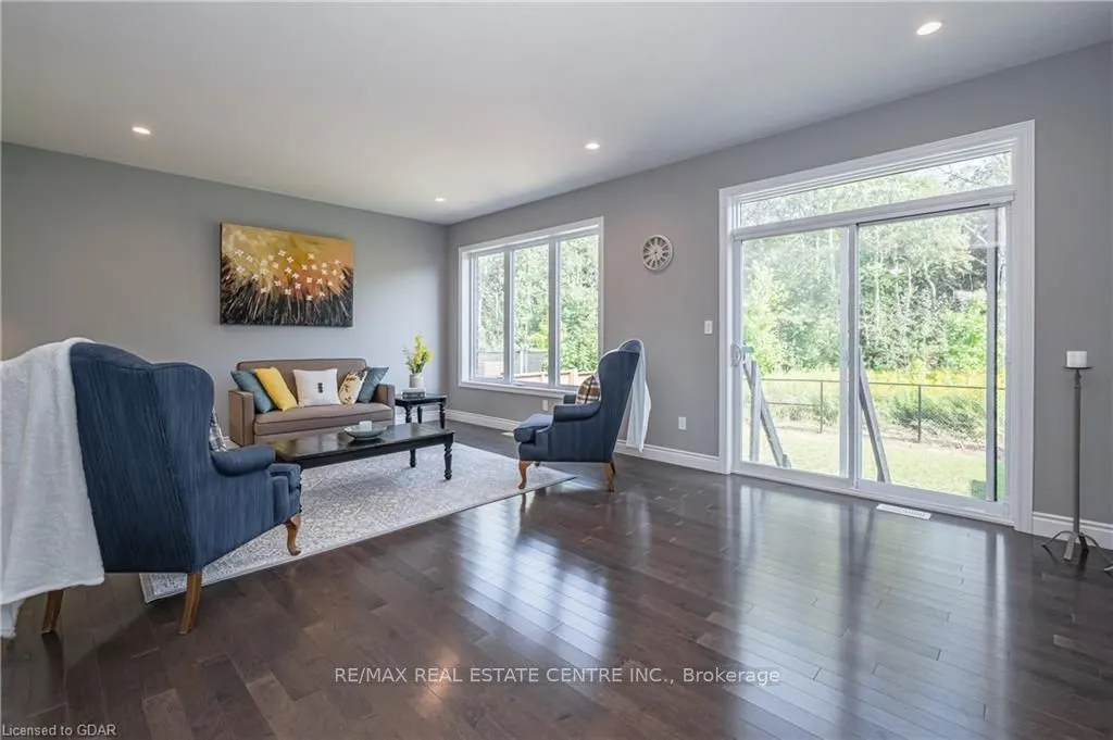 152 Dallan Drive, #Upper