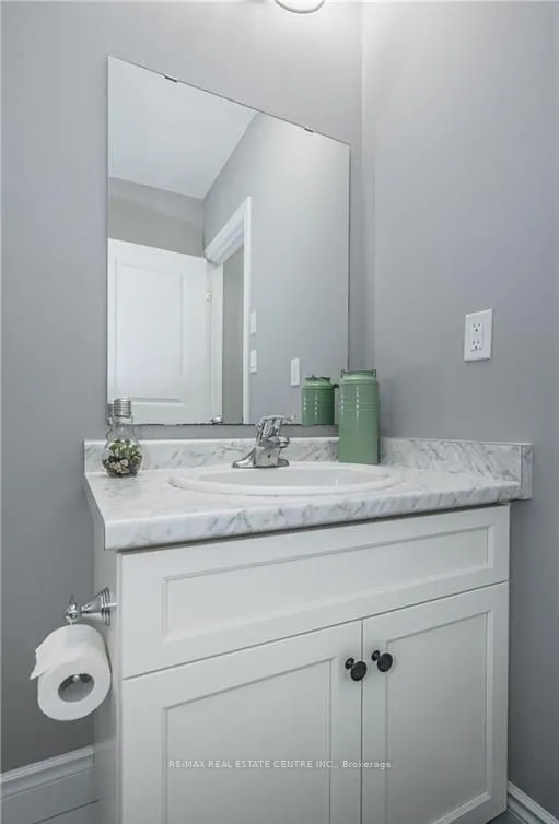 152 Dallan Drive, #Upper