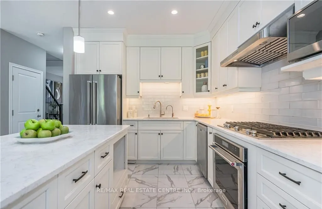152 Dallan Drive, #Upper